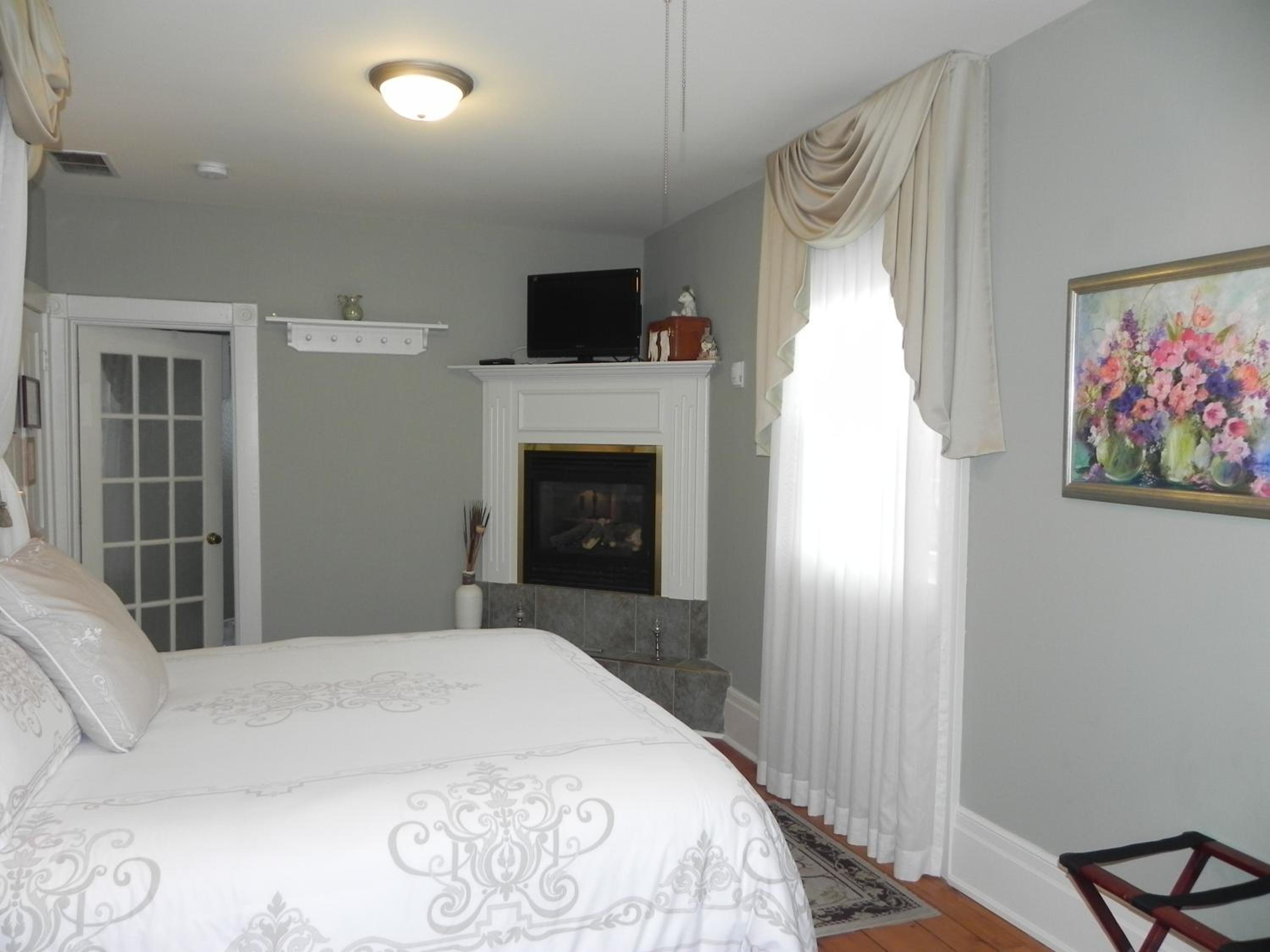 King Room - Cousin Amelia photo 3