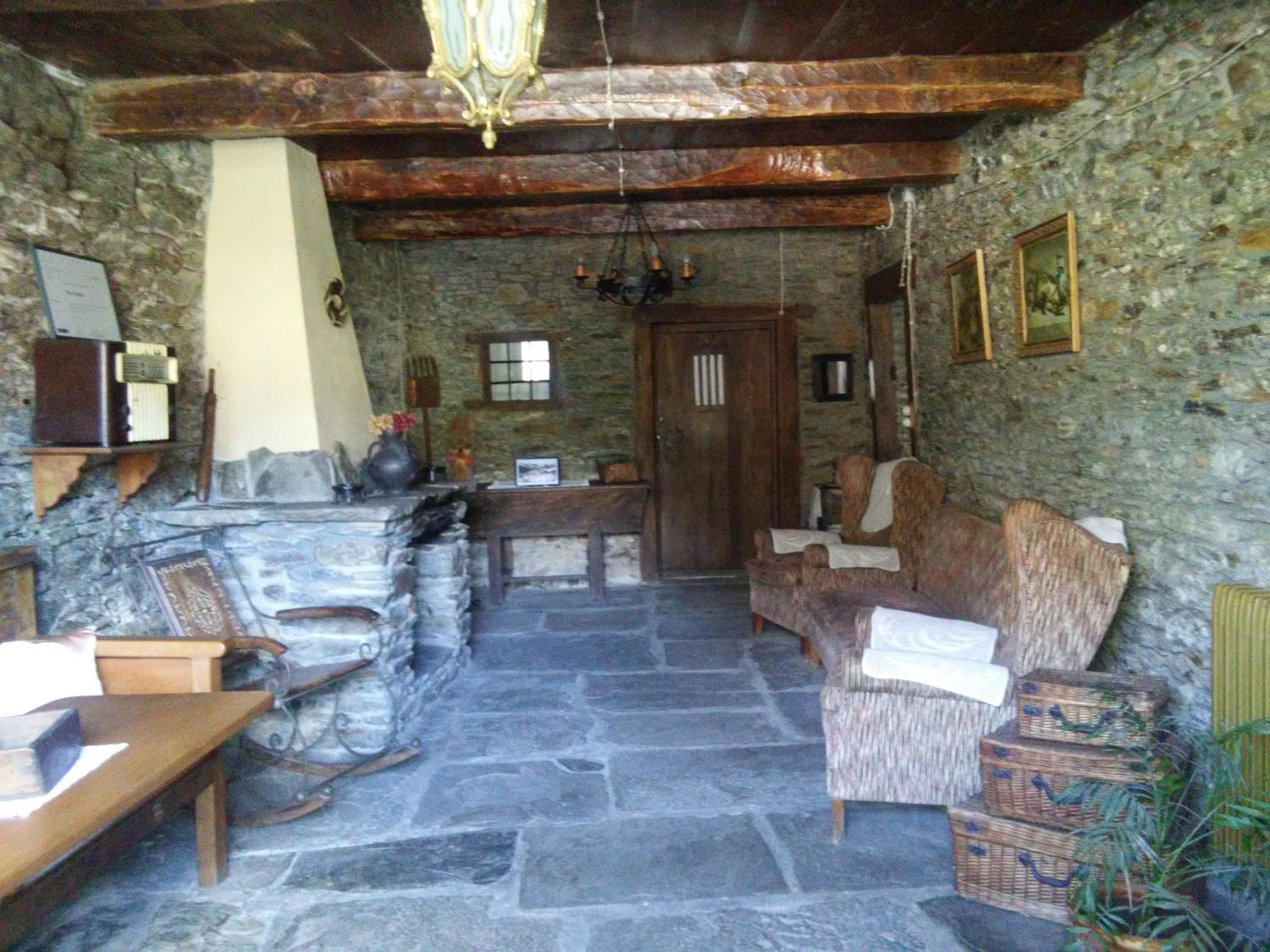 Casa de cuatro habitaciones