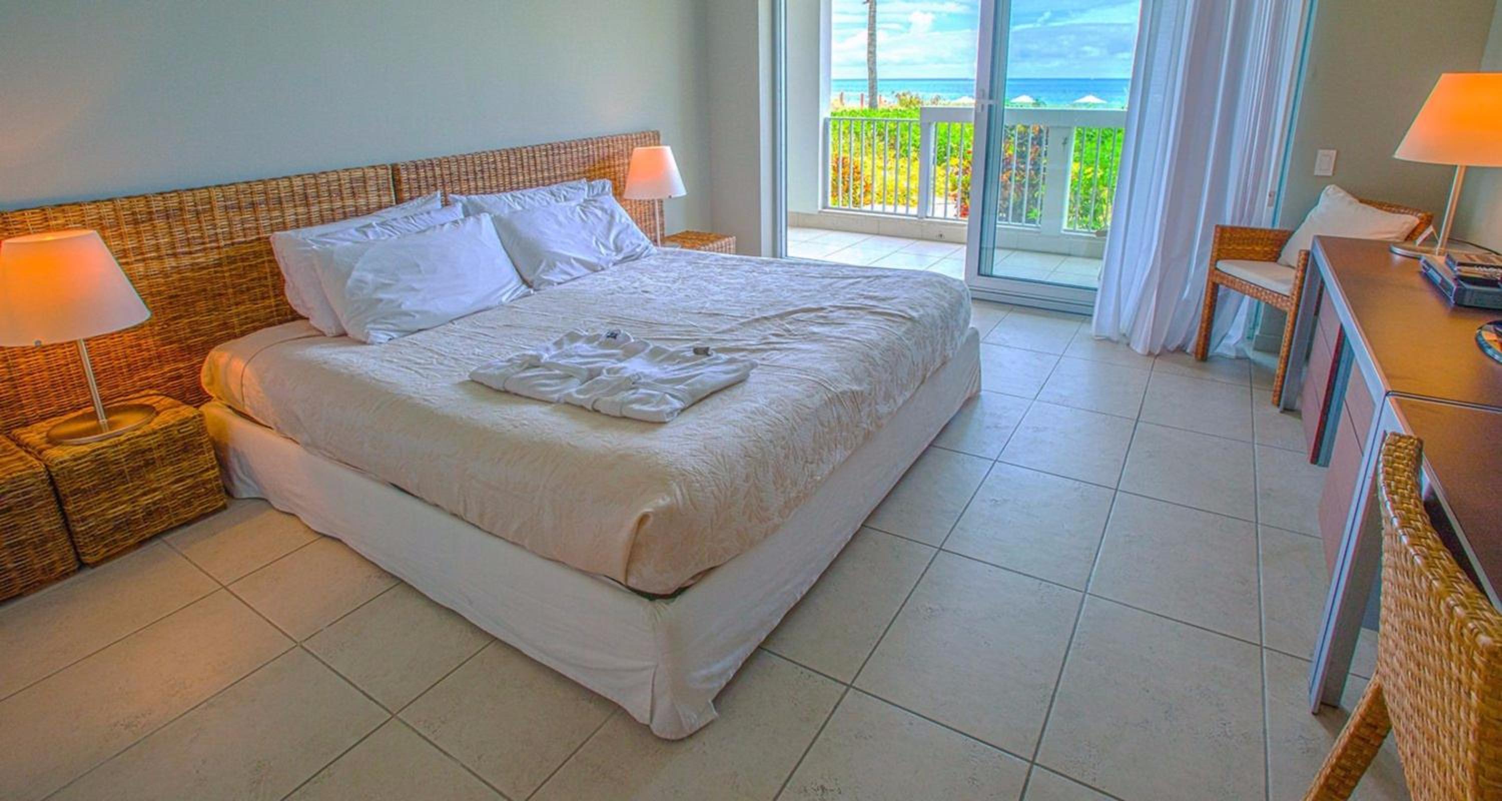 Estudio frente al mar (2 adultos)