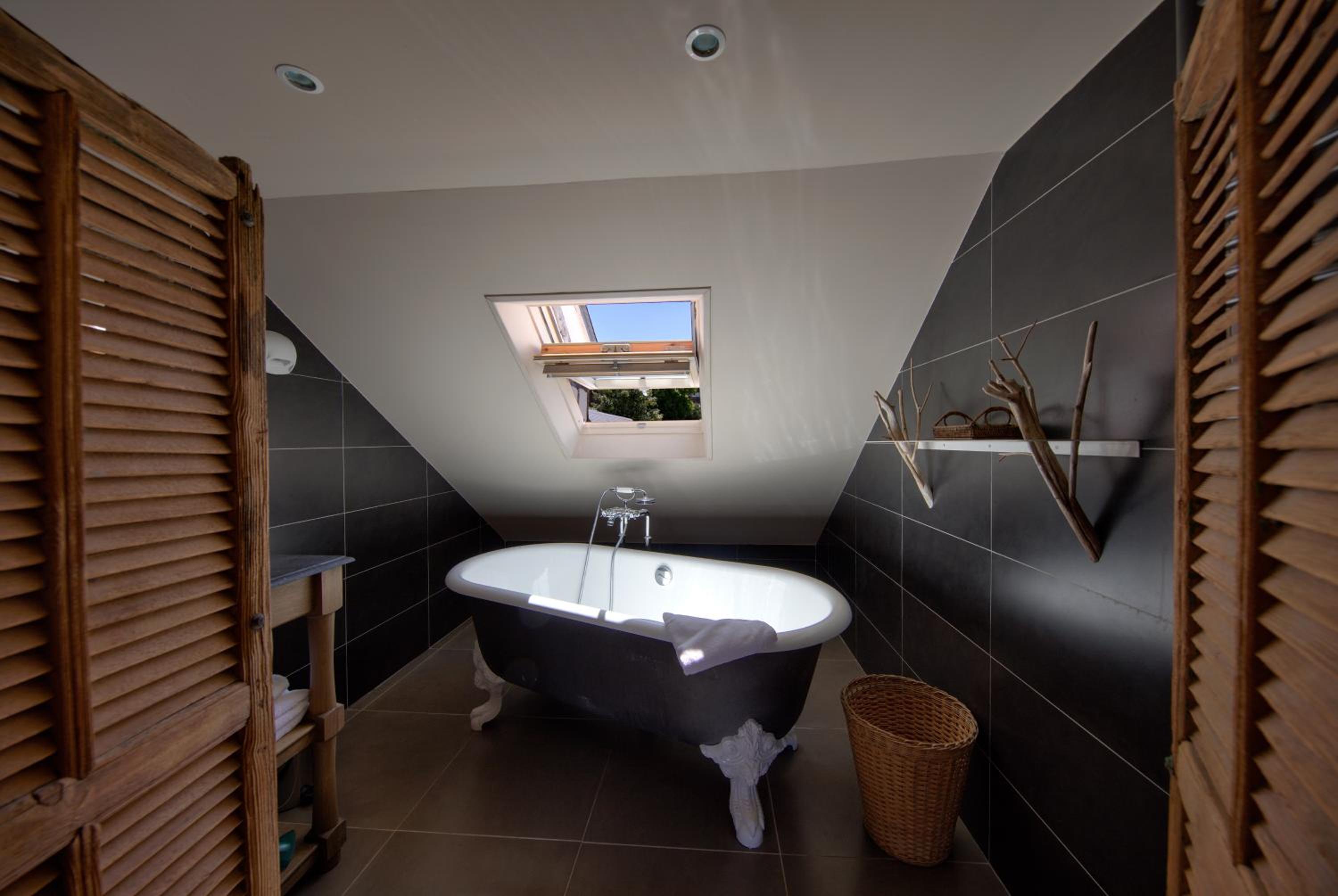 Suite - Photo 6