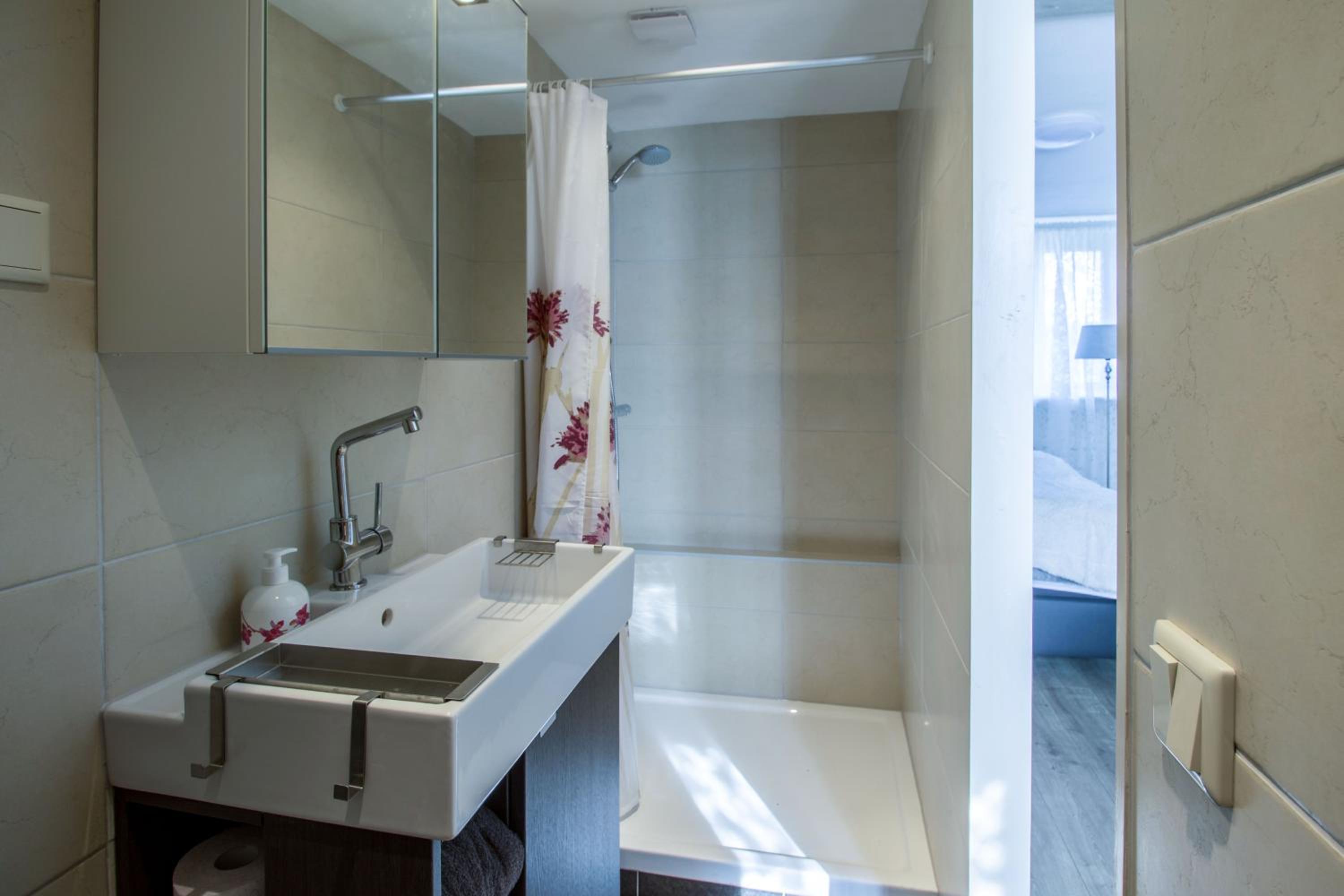 Double Room with Private Bathroom photo 2