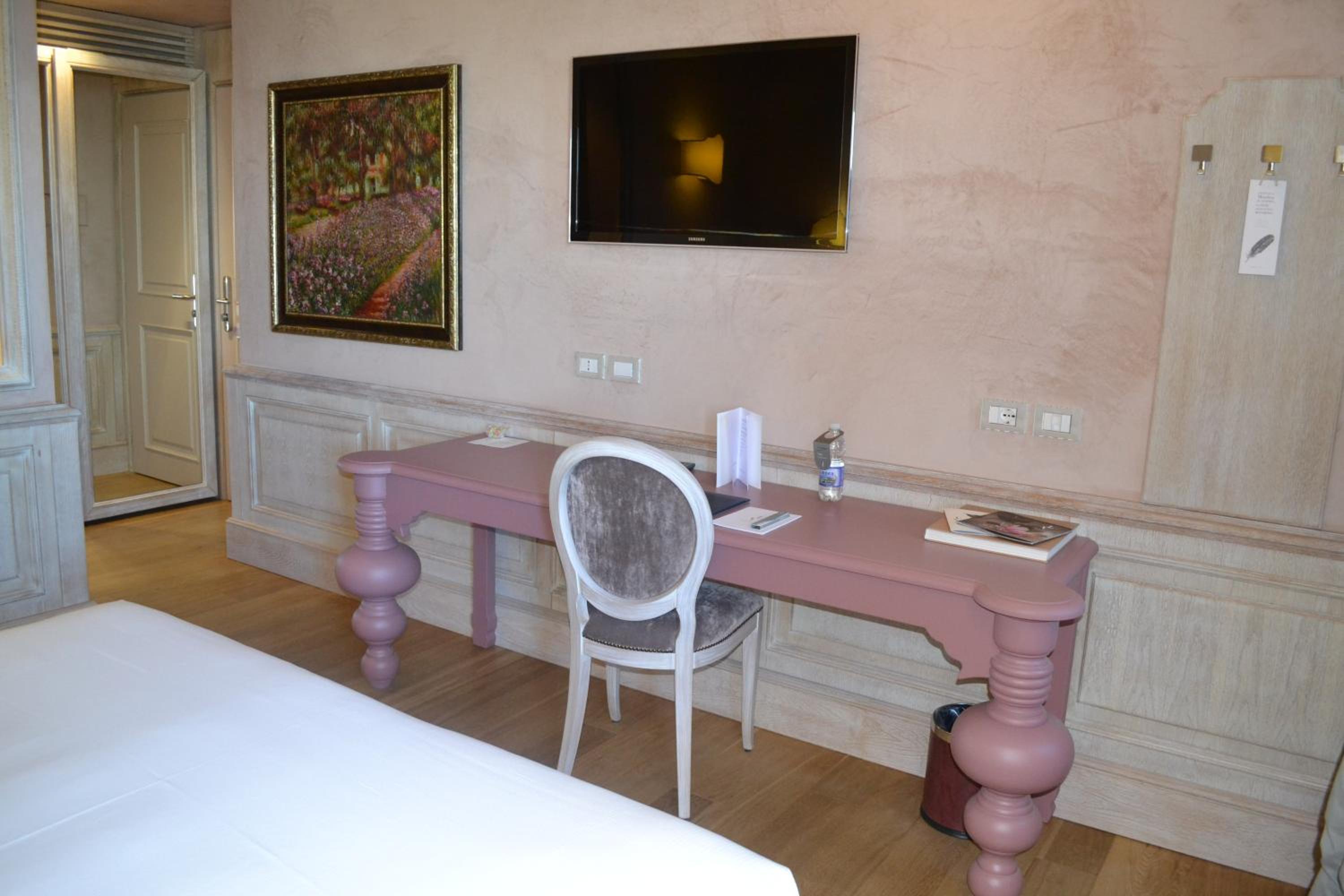 Superior Double Room with Sea View - Photo 1