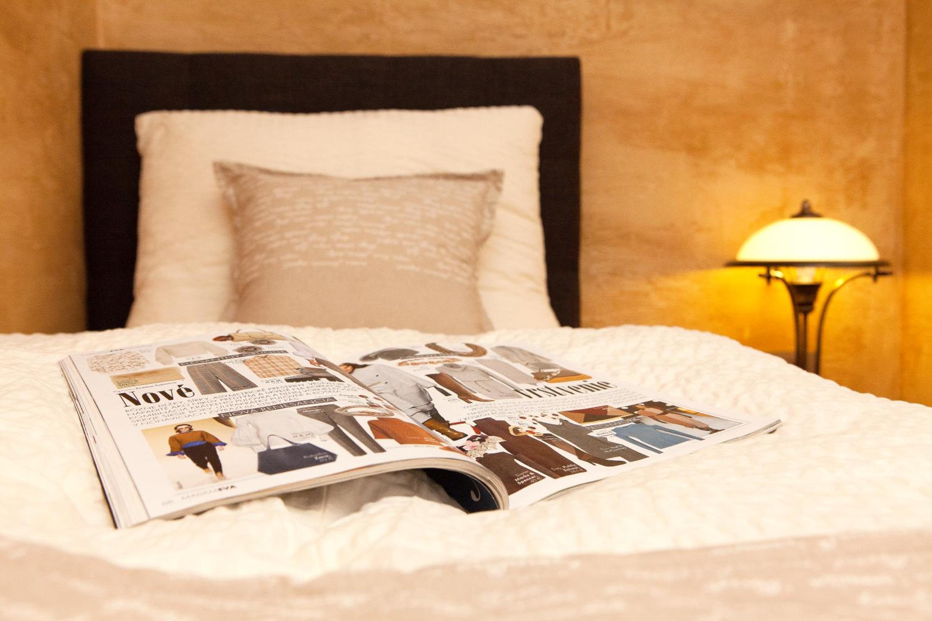 Deluxe Double Room - Photo 7