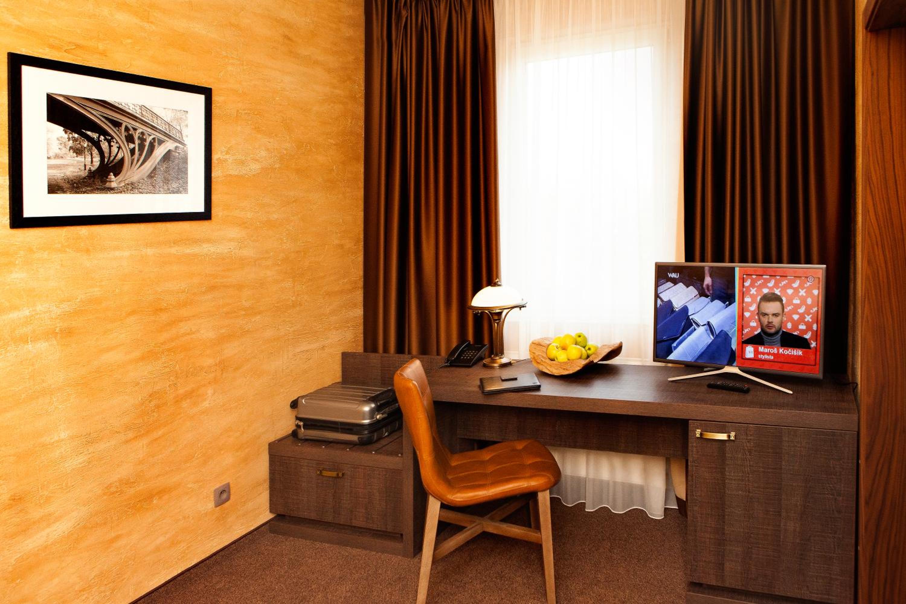 Deluxe Double Room - Photo 5