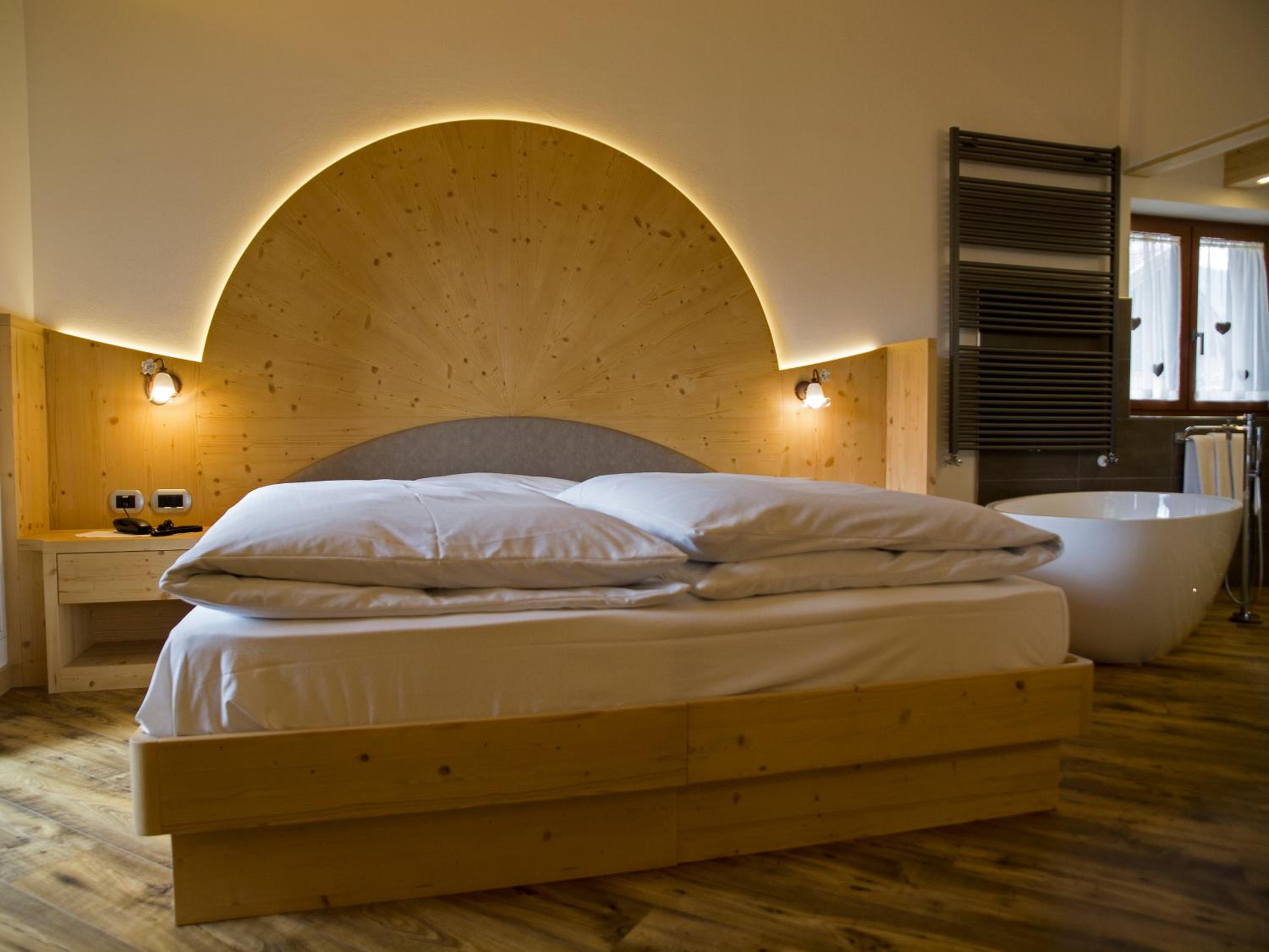 Suite with Mountain View photo 3