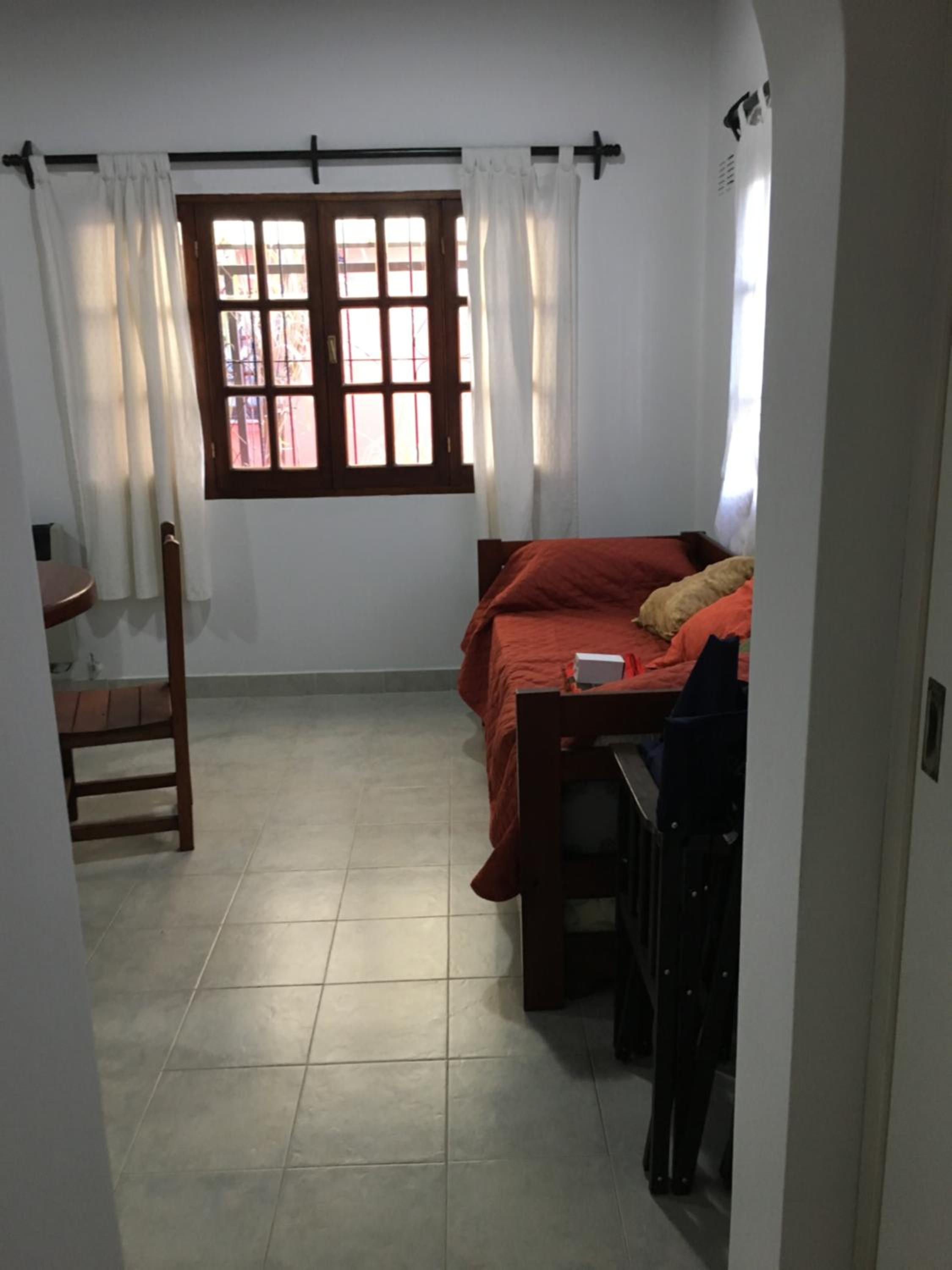 One-Bedroom House photo 2