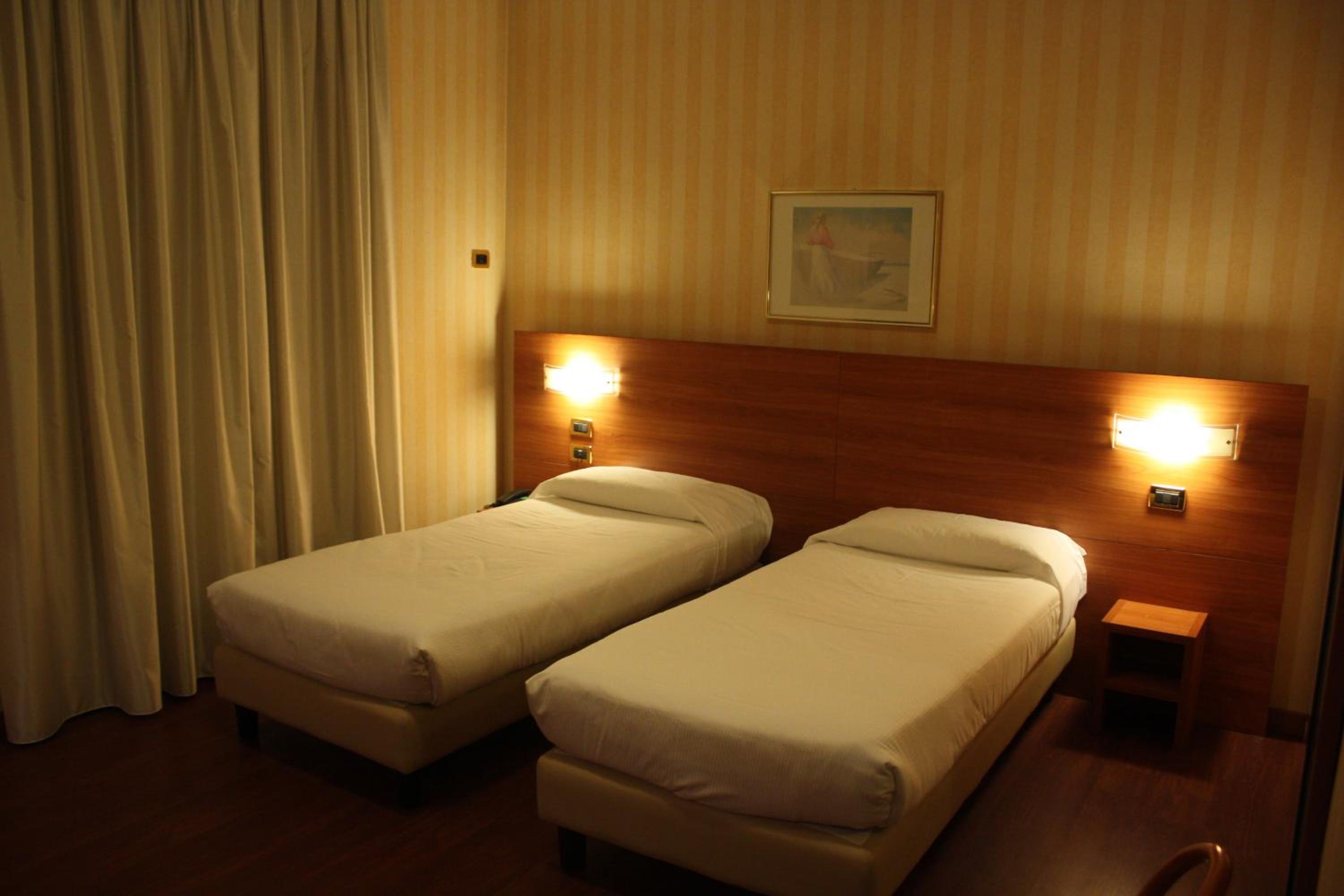 Twin Room - Annex - Photo 2