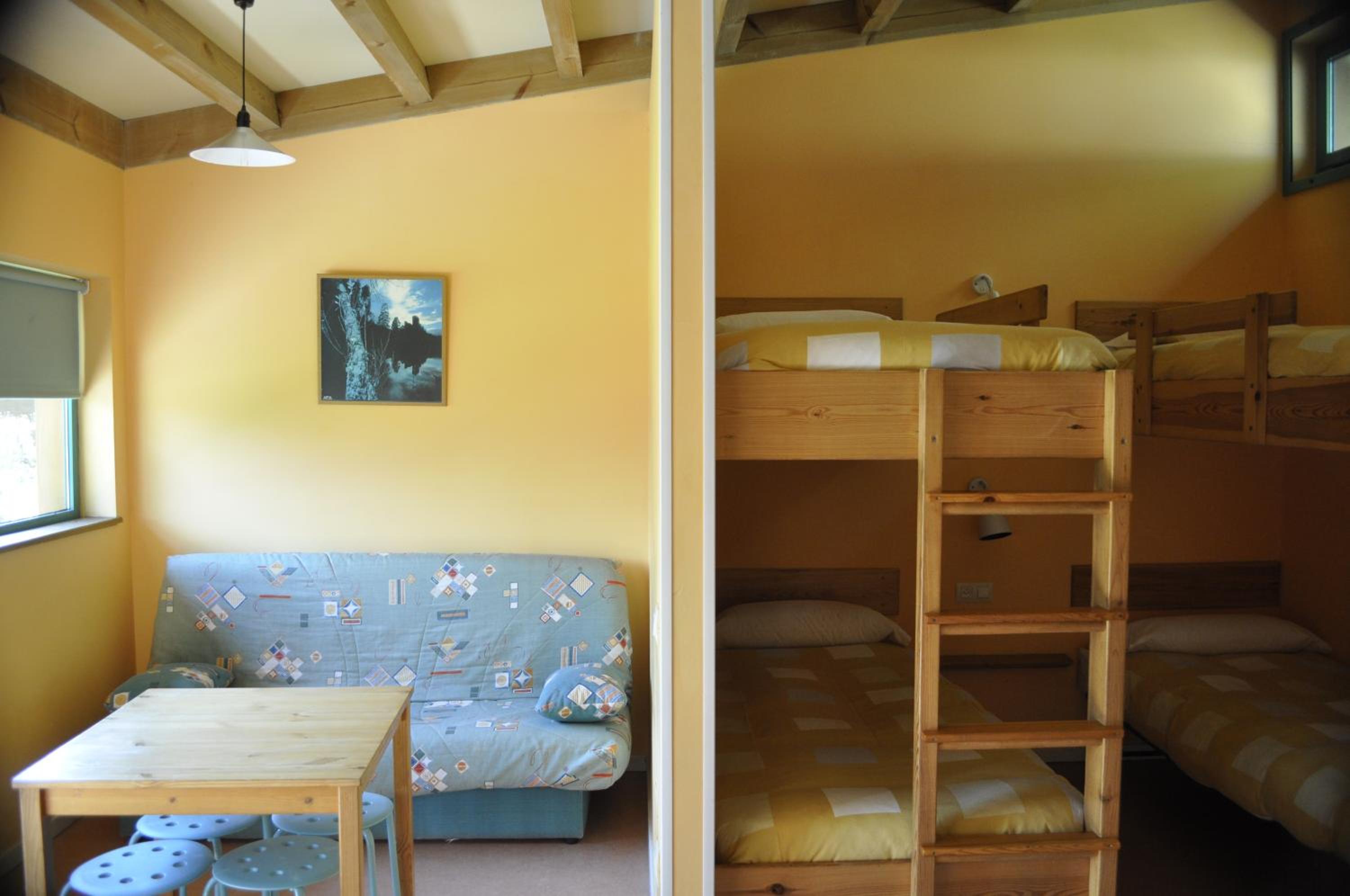 Family Room (4 - 5 Adults) photo 2
