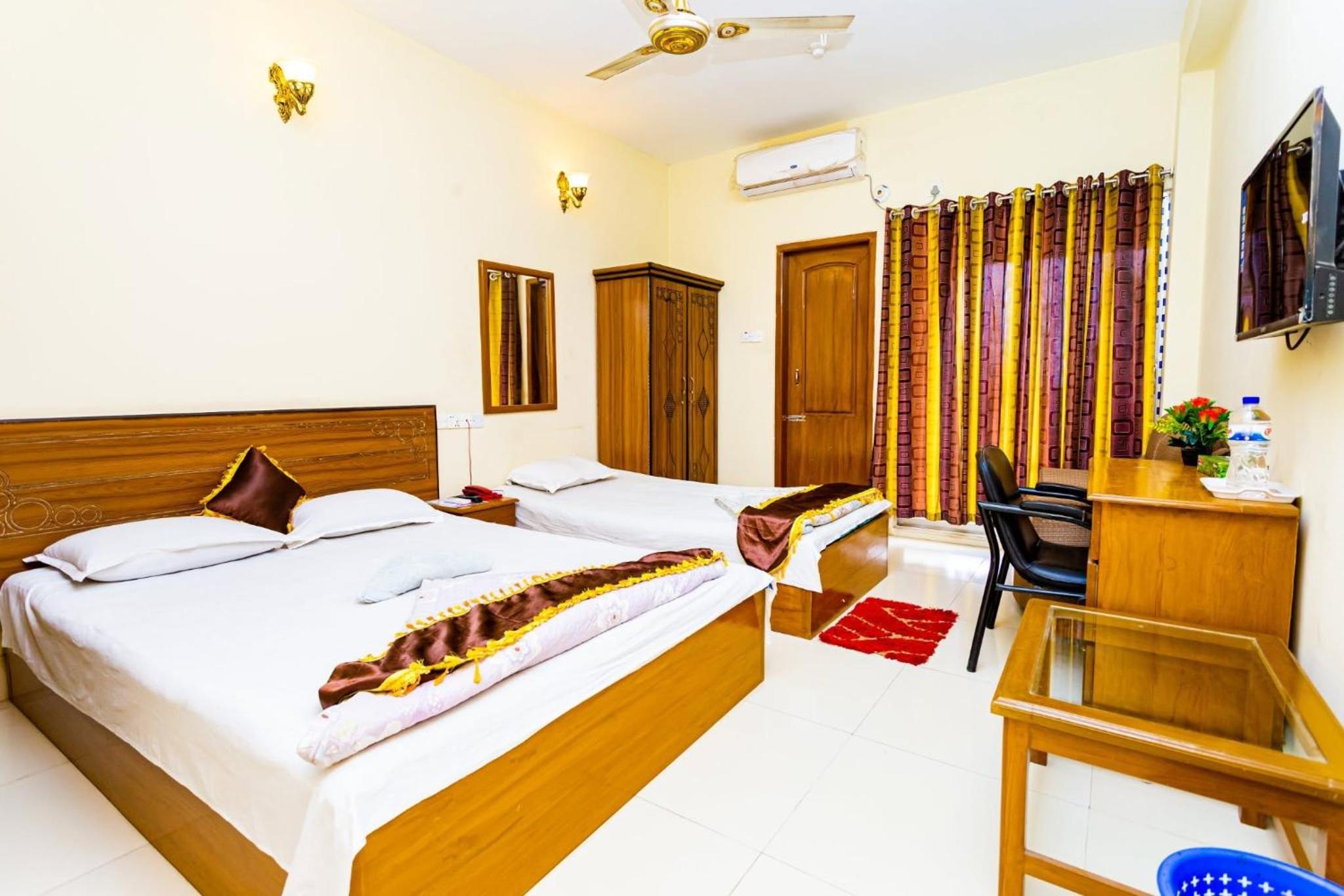 Deluxe Triple Room