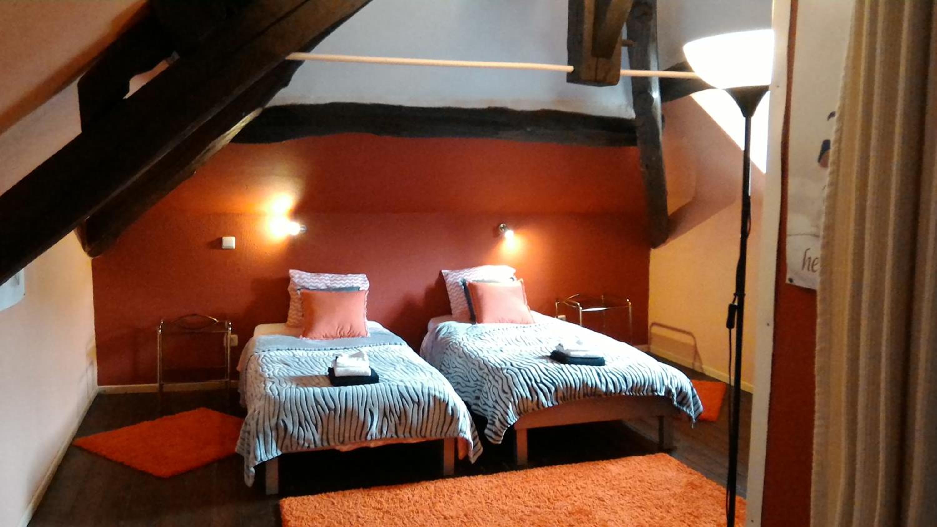 Standard Twin Room photo 3