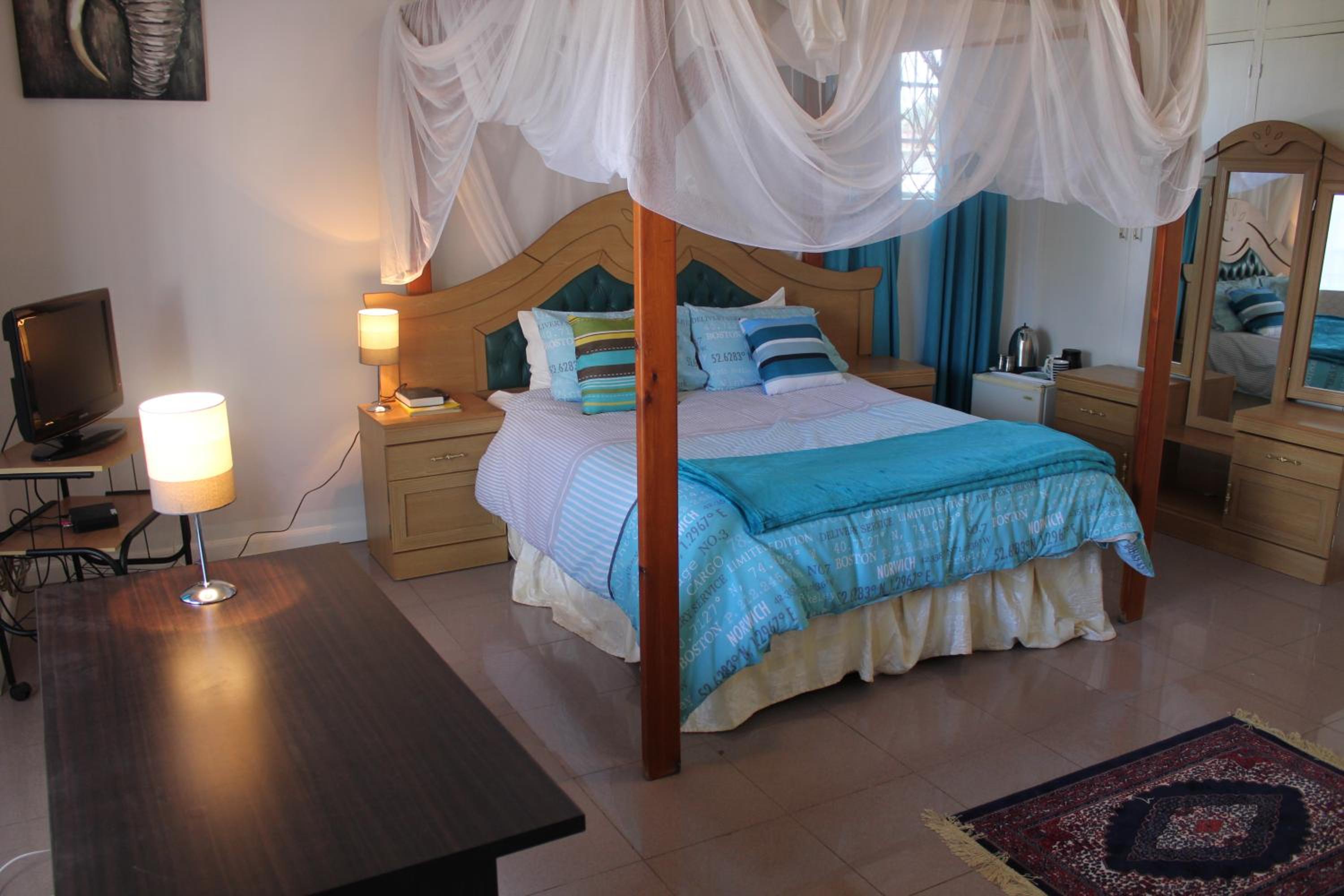 Deluxe King Room photo 3