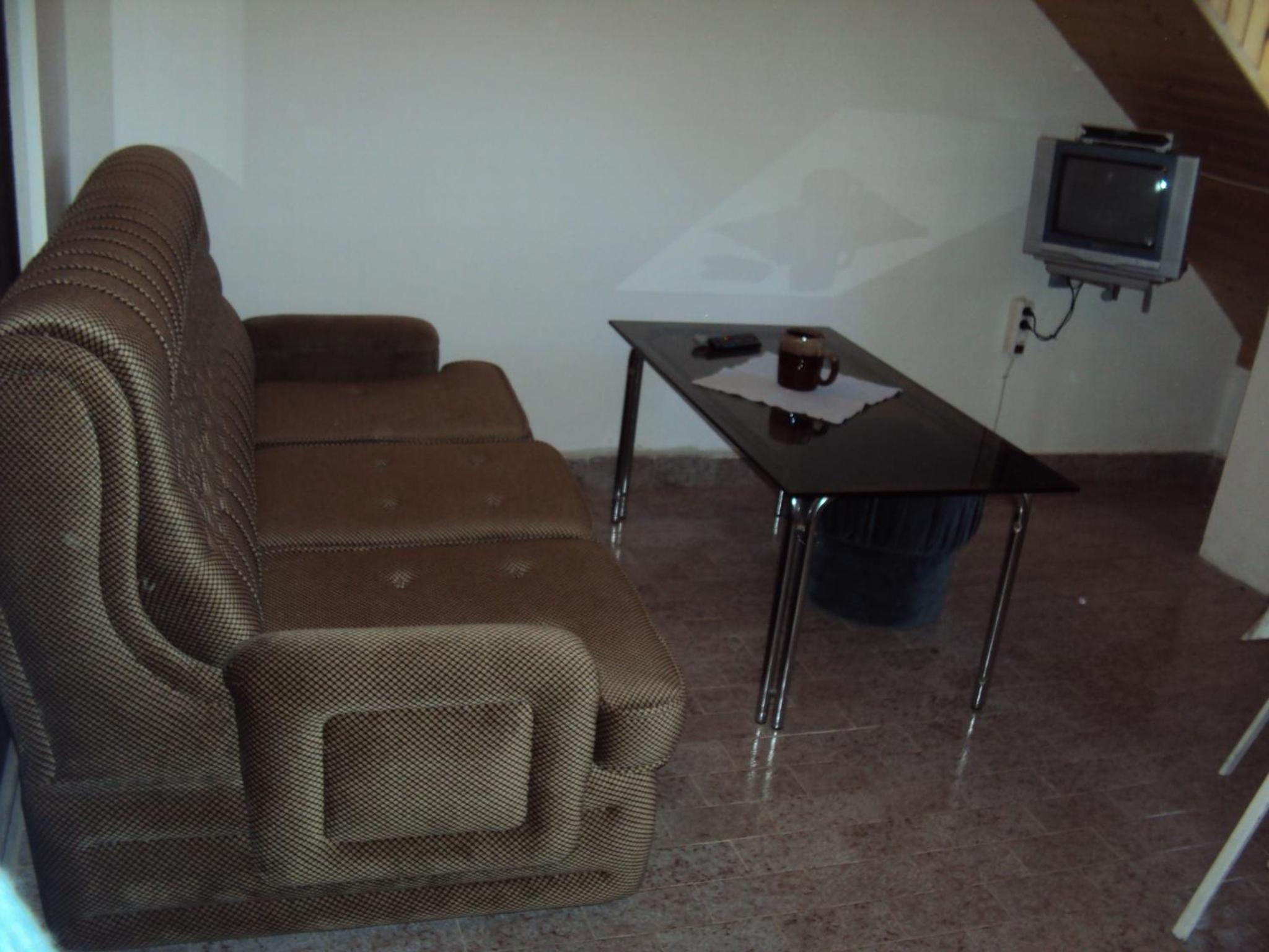 Studio (4 Adults)