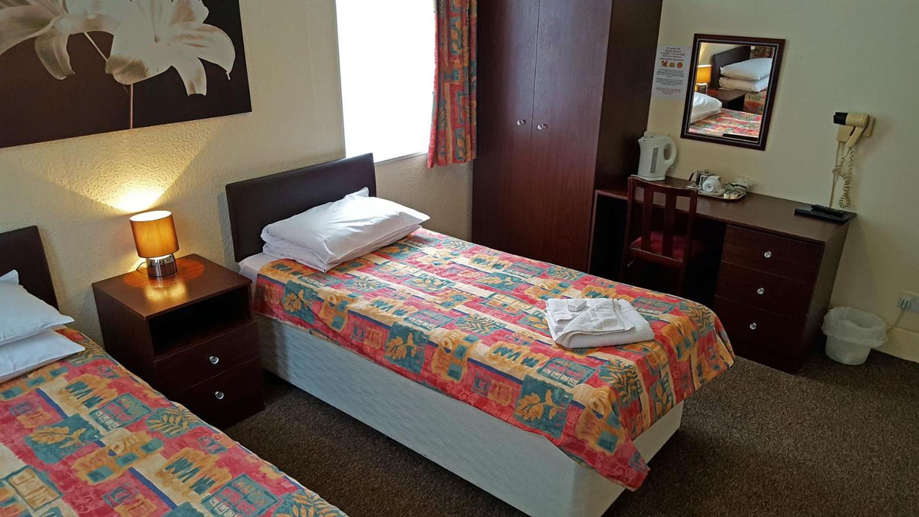 Twin Room photo 2