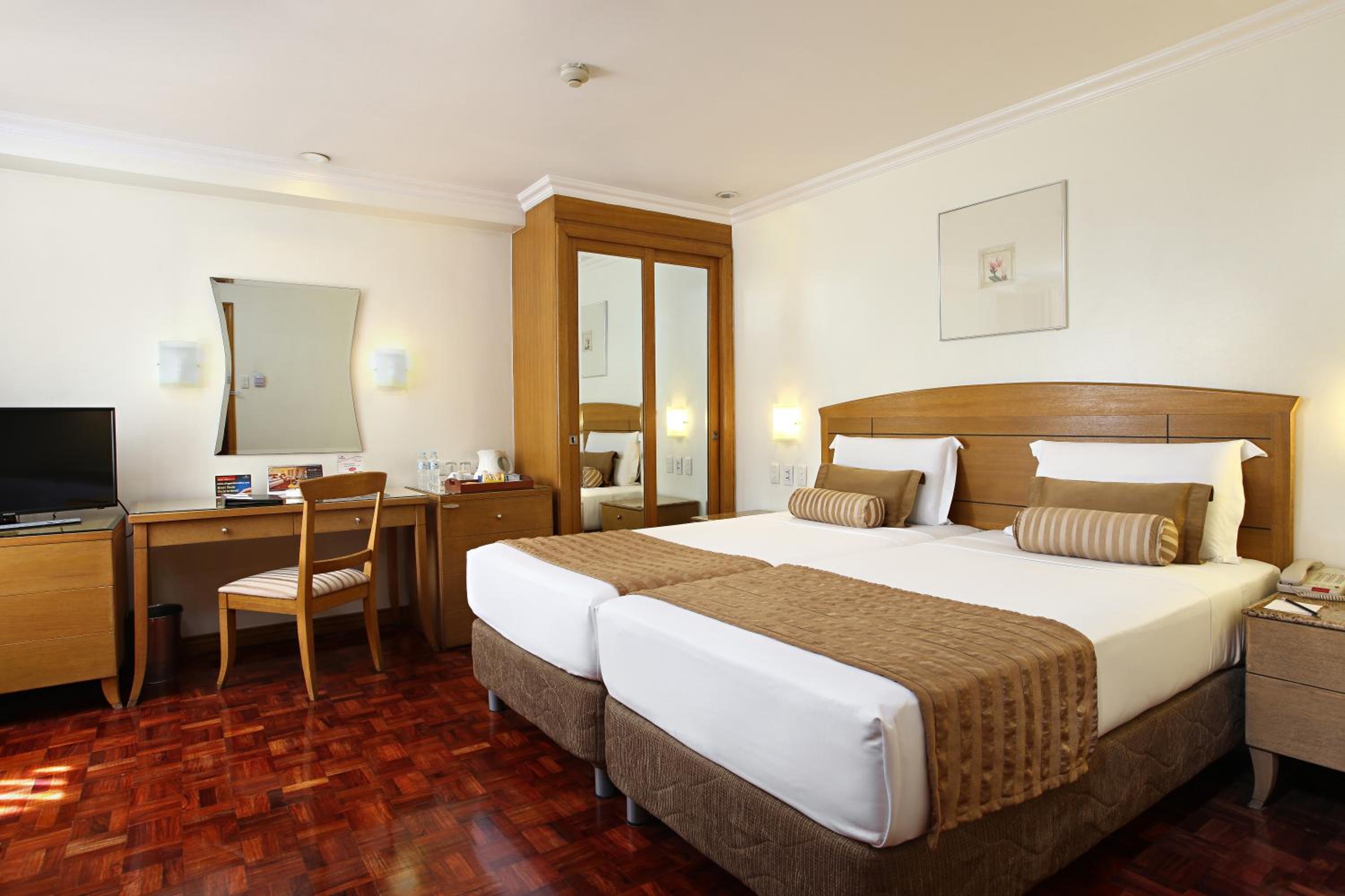 Superior Twin Room - Photo 1