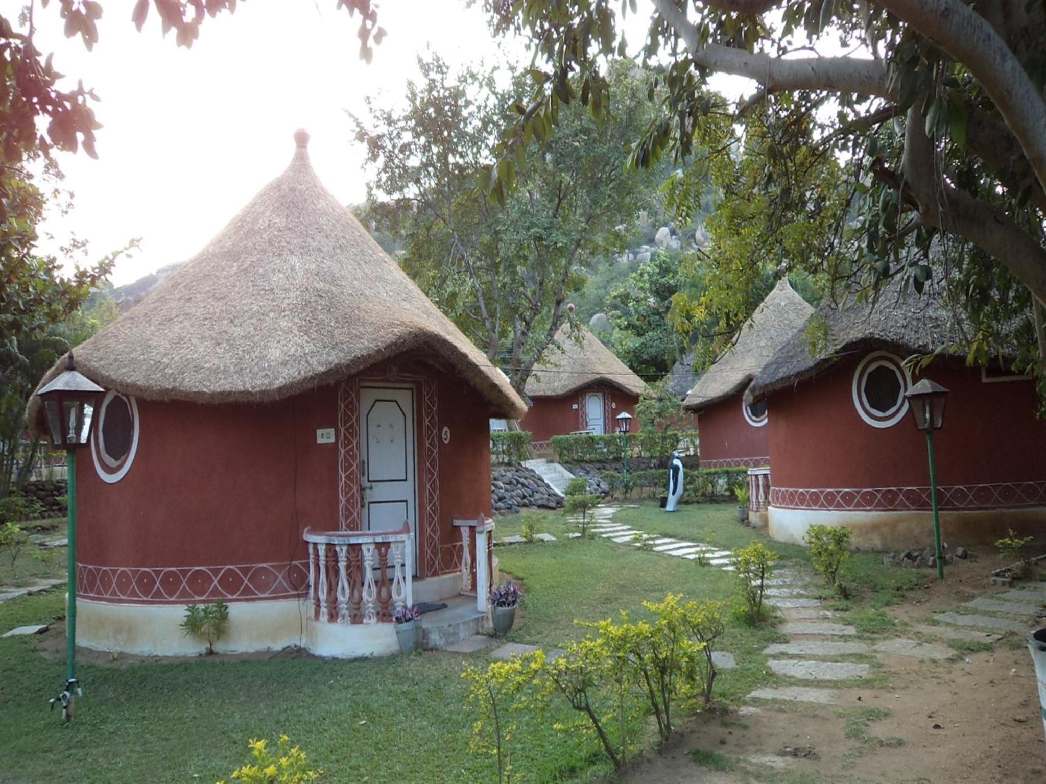 Cottage With Fan photo 3