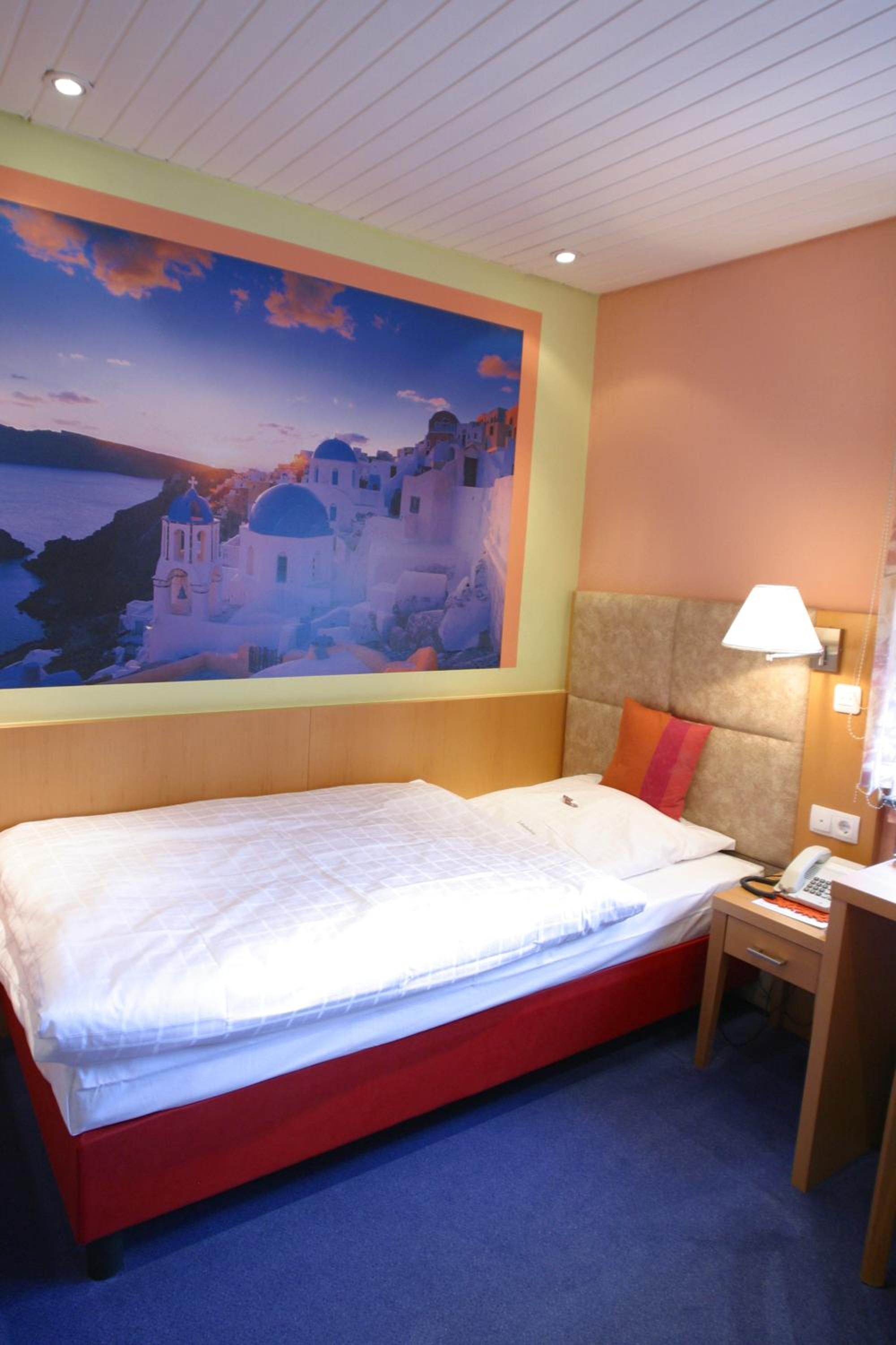 Single Room