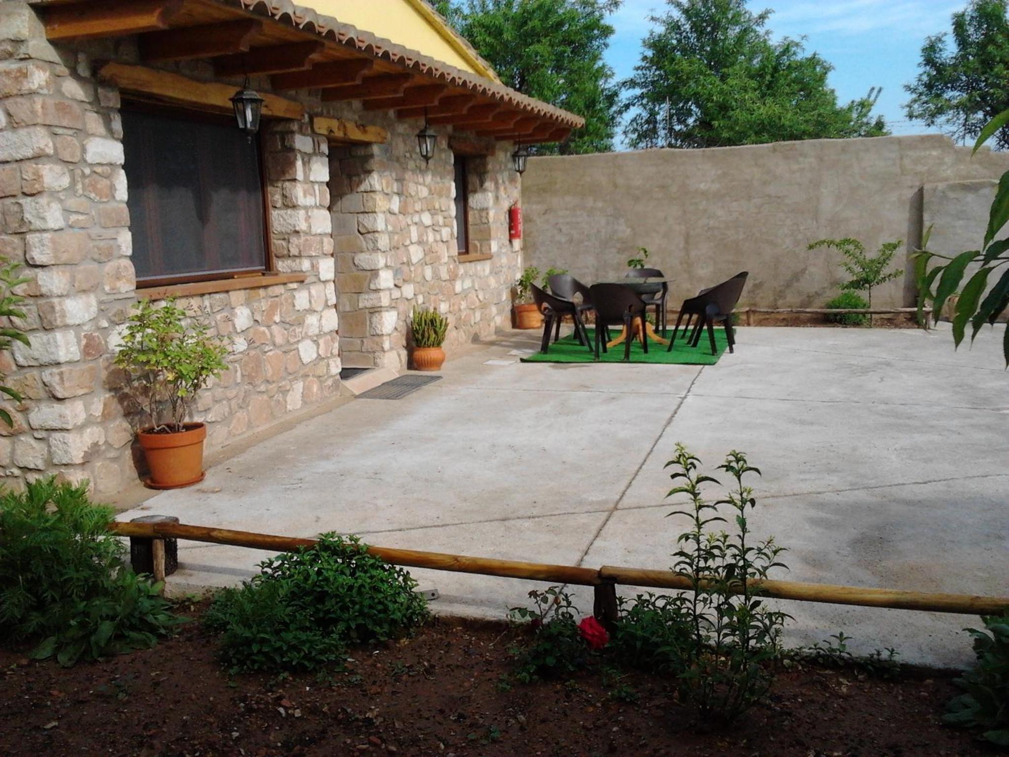 Three-Bedroom House - Photo 4