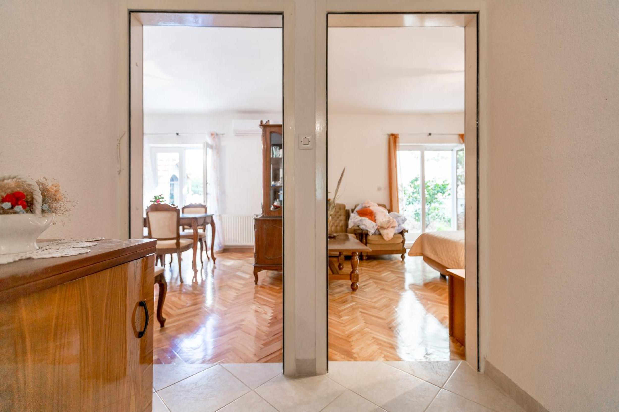 Apartment - Ground Floor photo 1