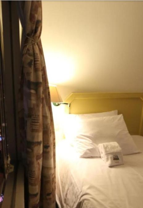 Single Room photo 1