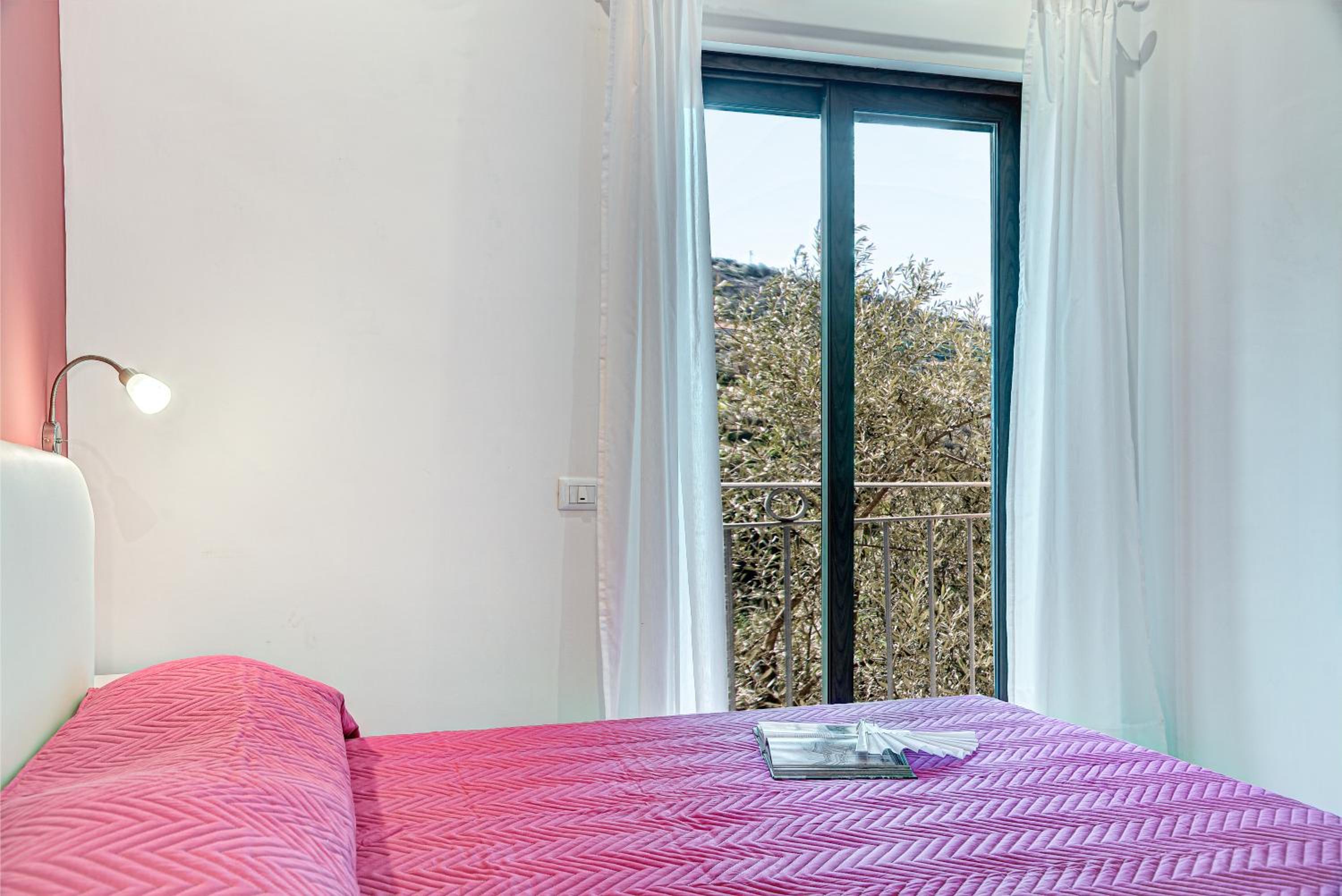 Apartment with Garden View - Photo 1