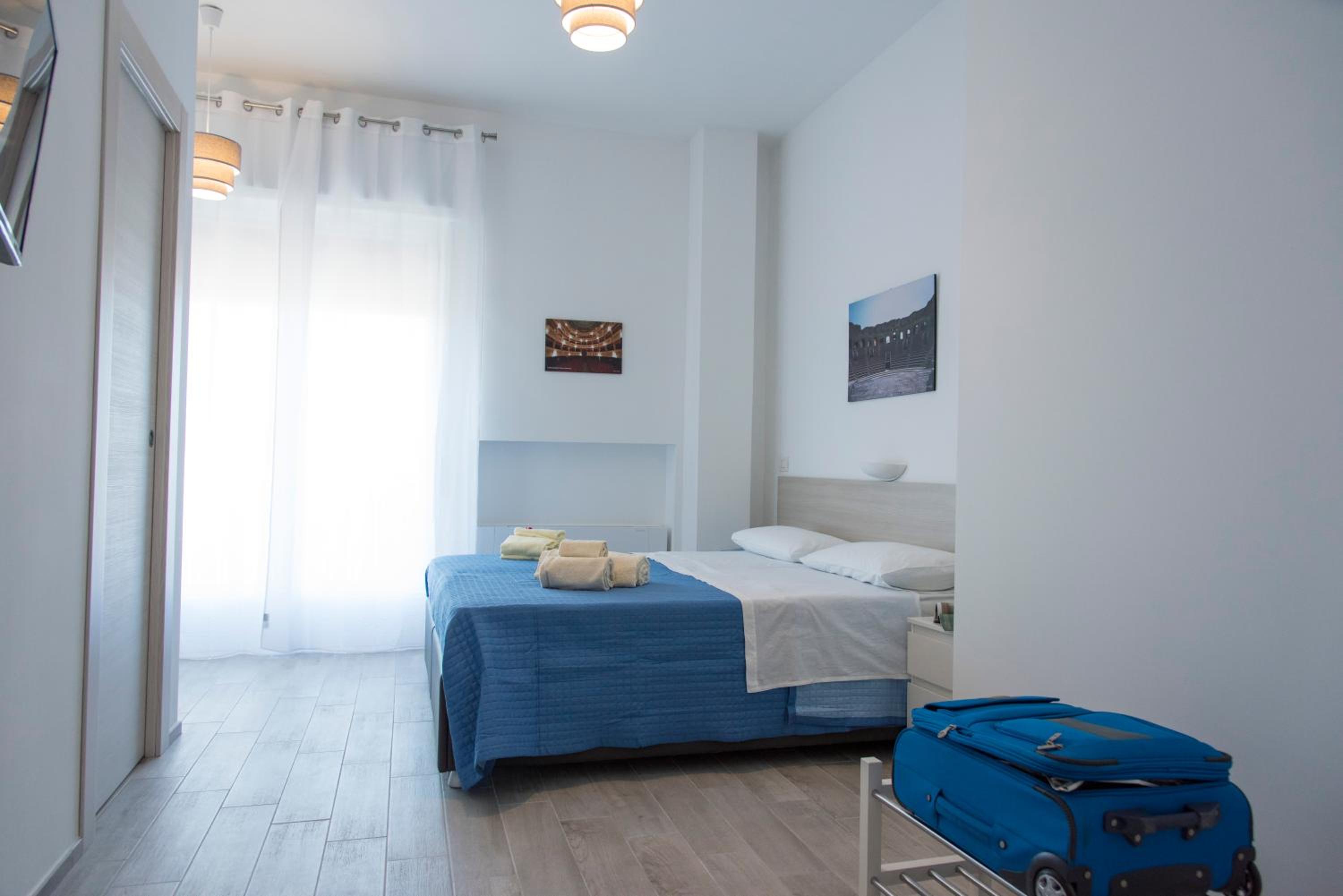 Deluxe Double or Twin Room with River View photo 3