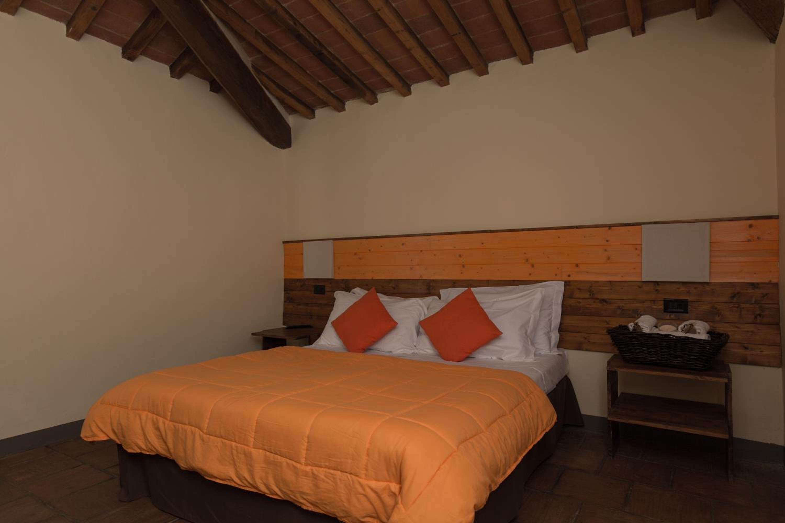 Standard Double or Twin Room with Garden View photo 3