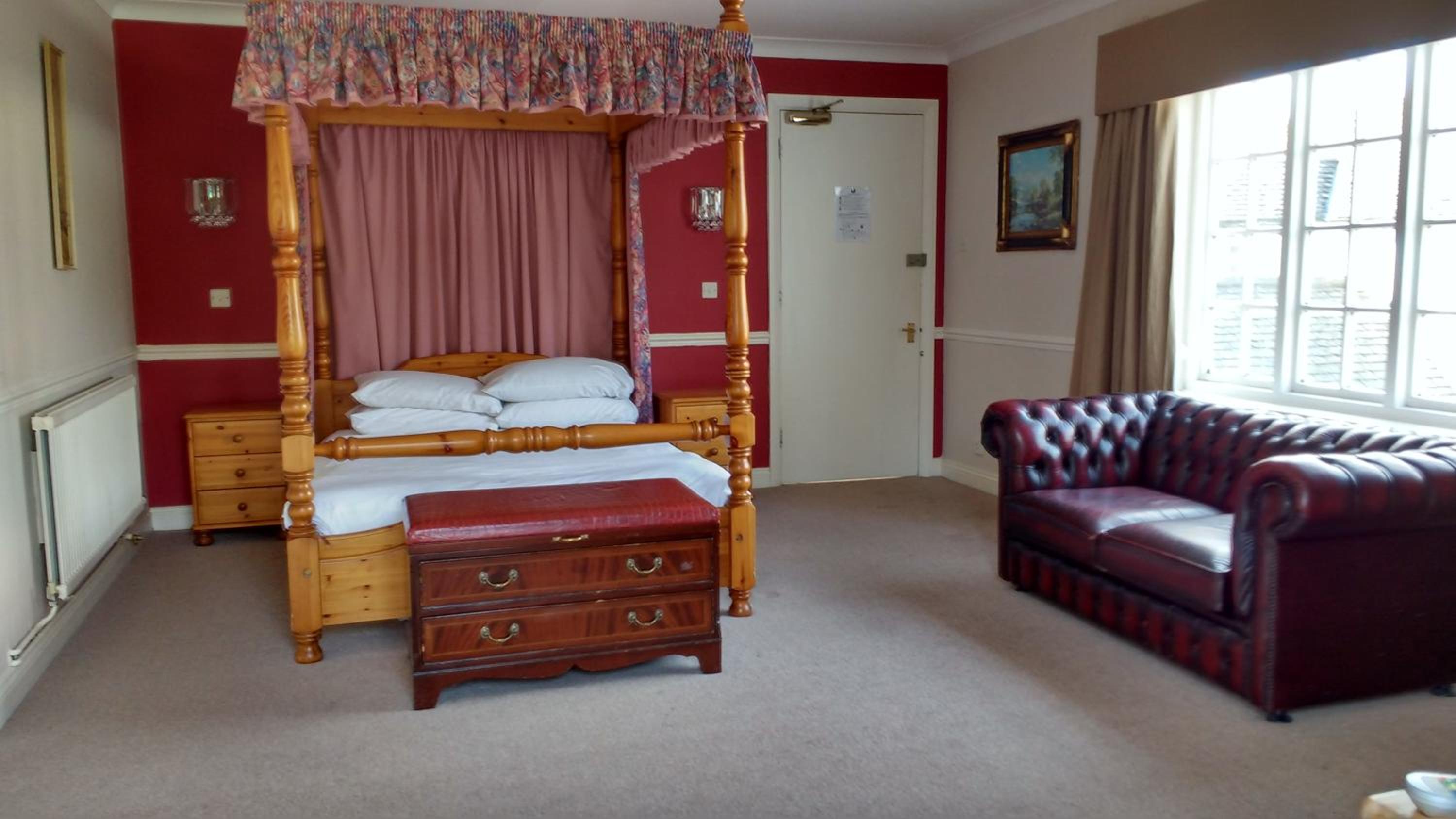 Deluxe Double Room With Balcony photo 3