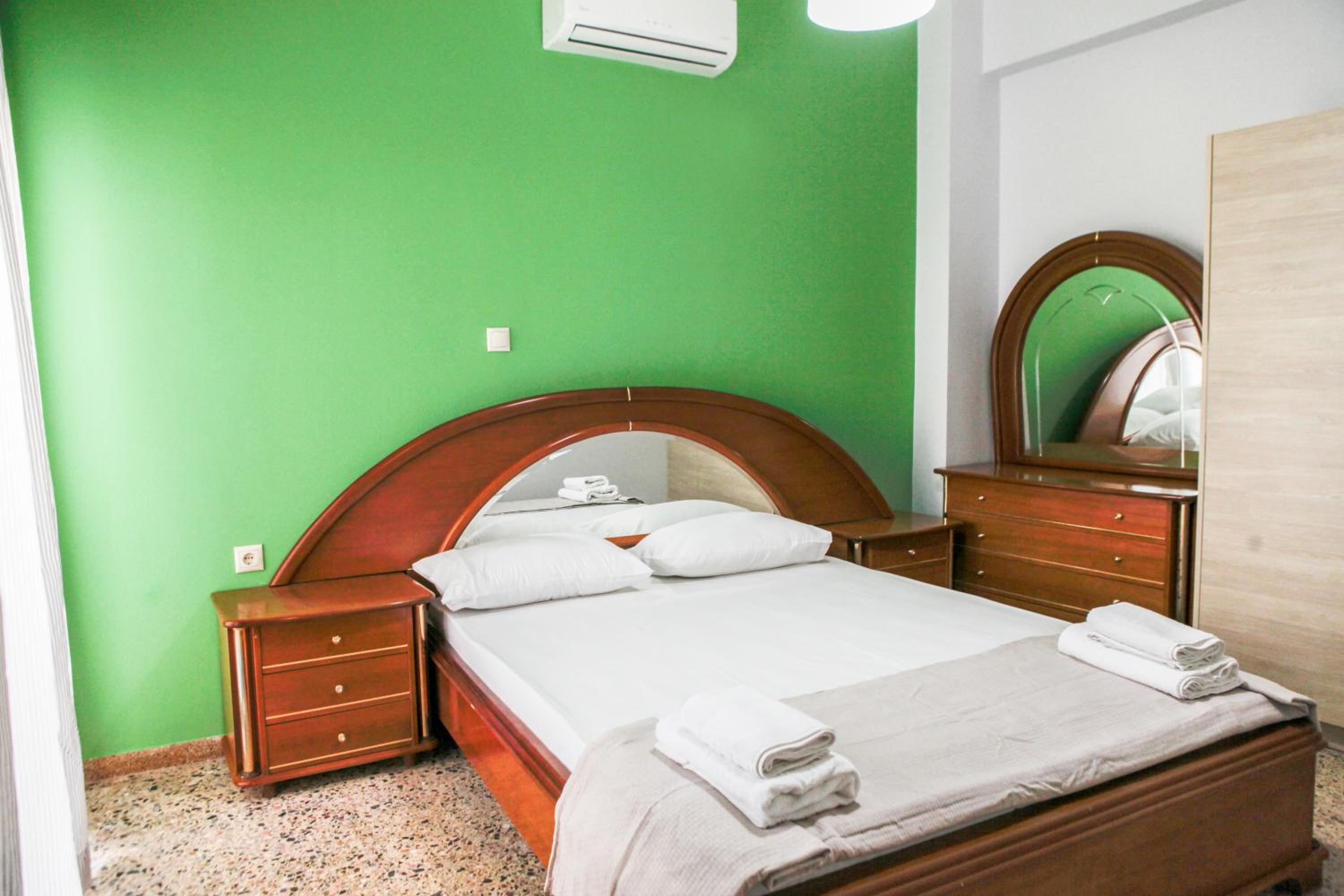 Studio Apartment with Sea View - Photo 70