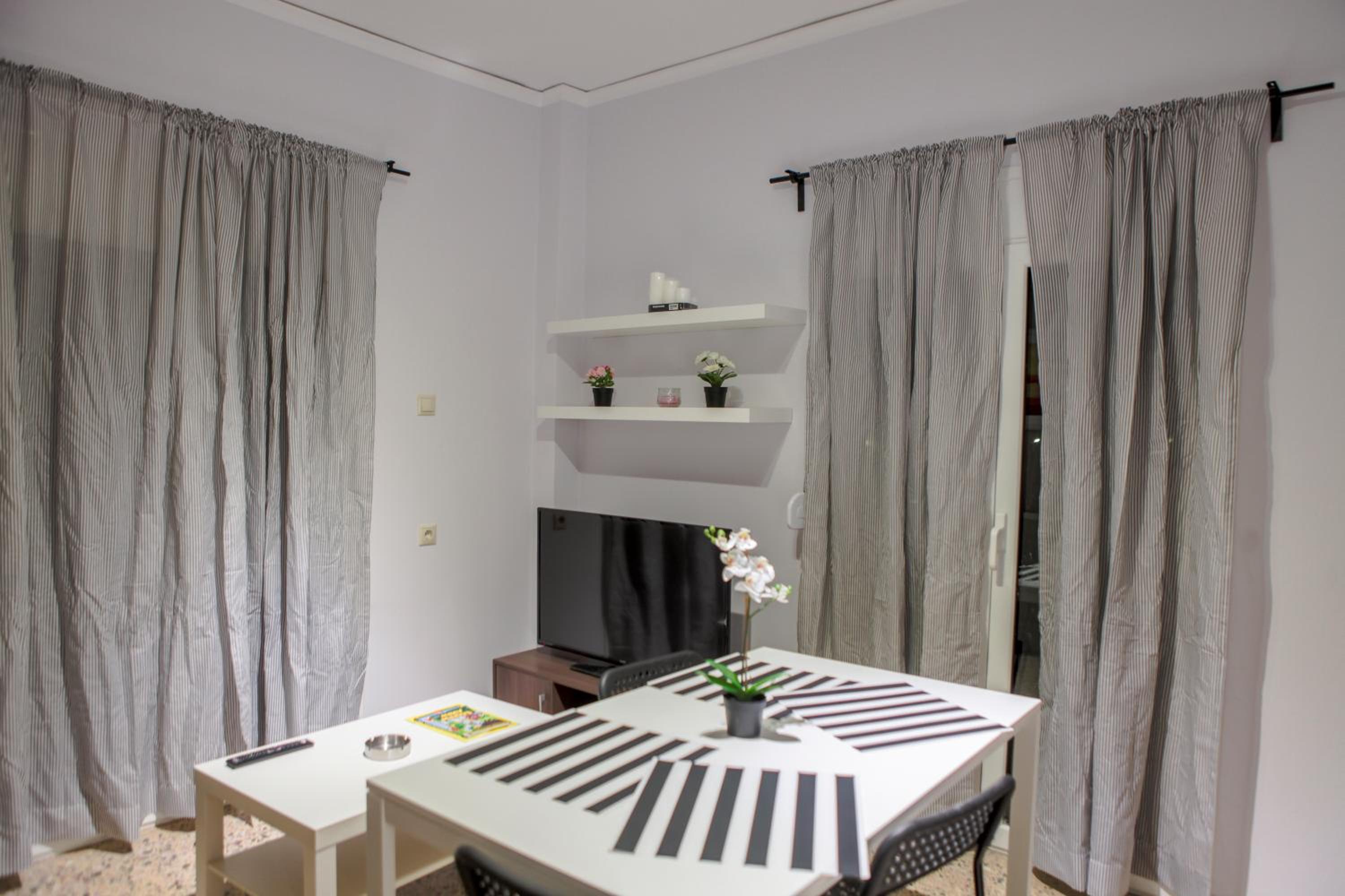 Studio Apartment with Sea View - Photo 55