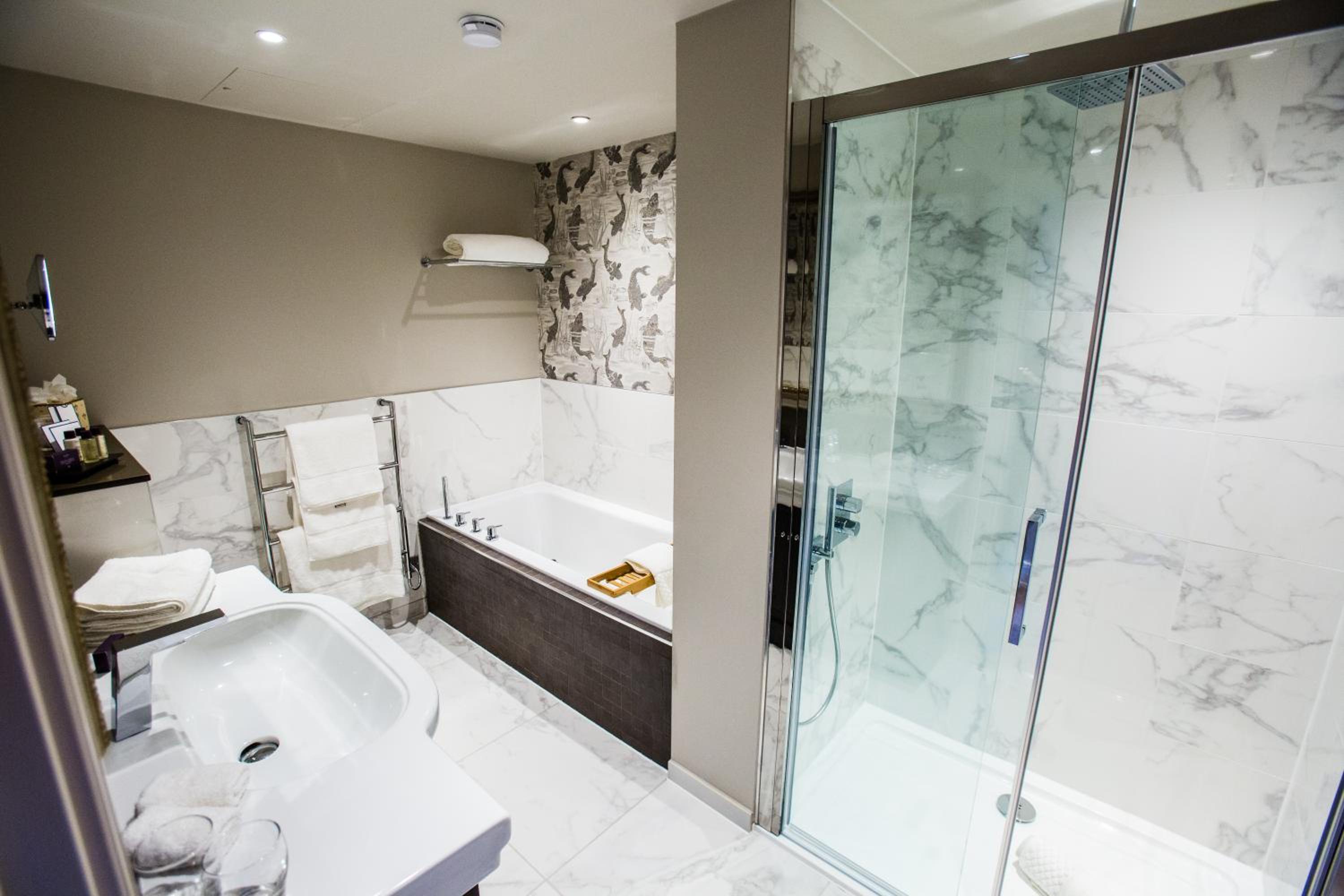Deluxe Double Room photo 3