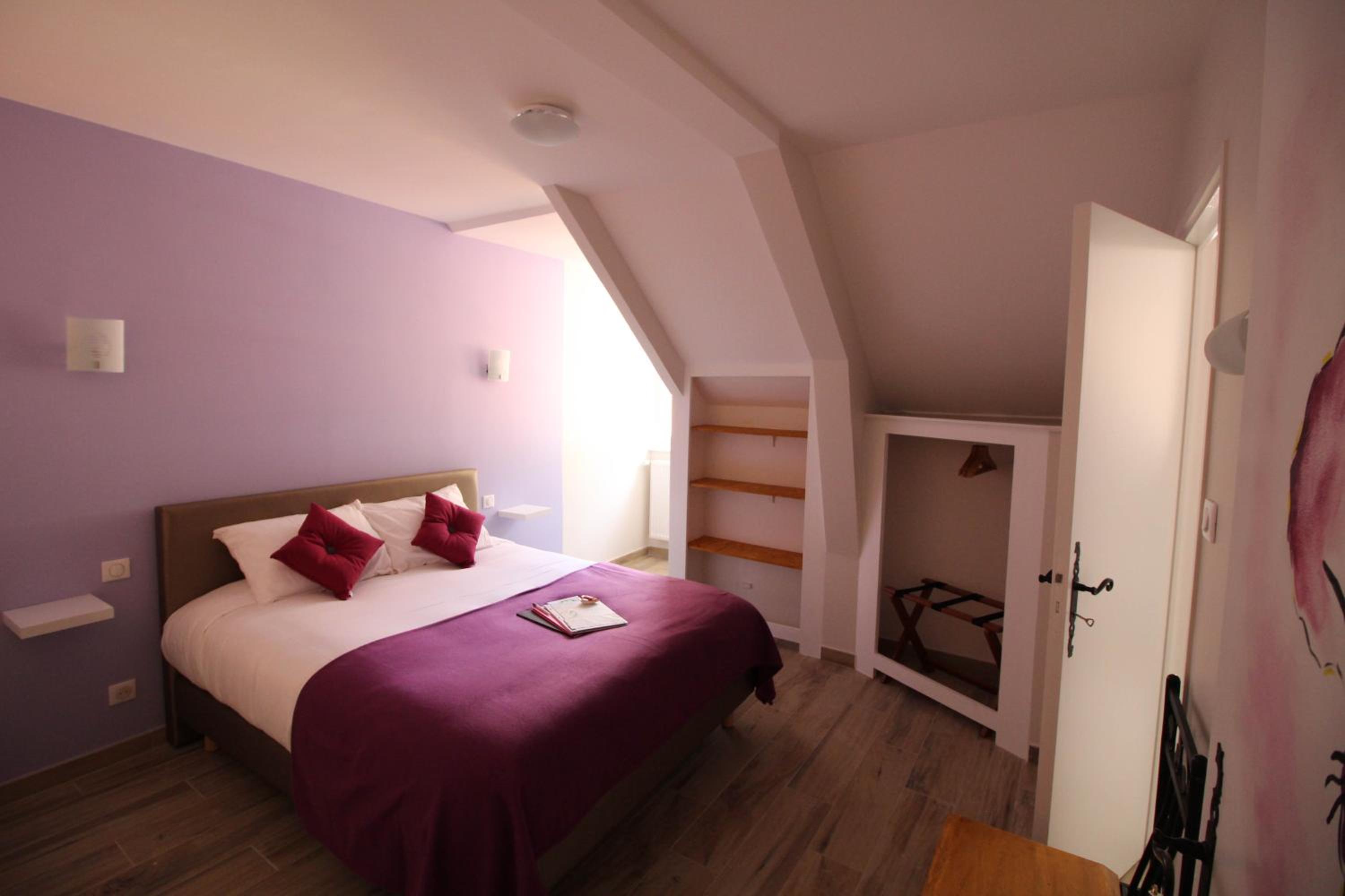 Double Room with Private Bathroom photo 2