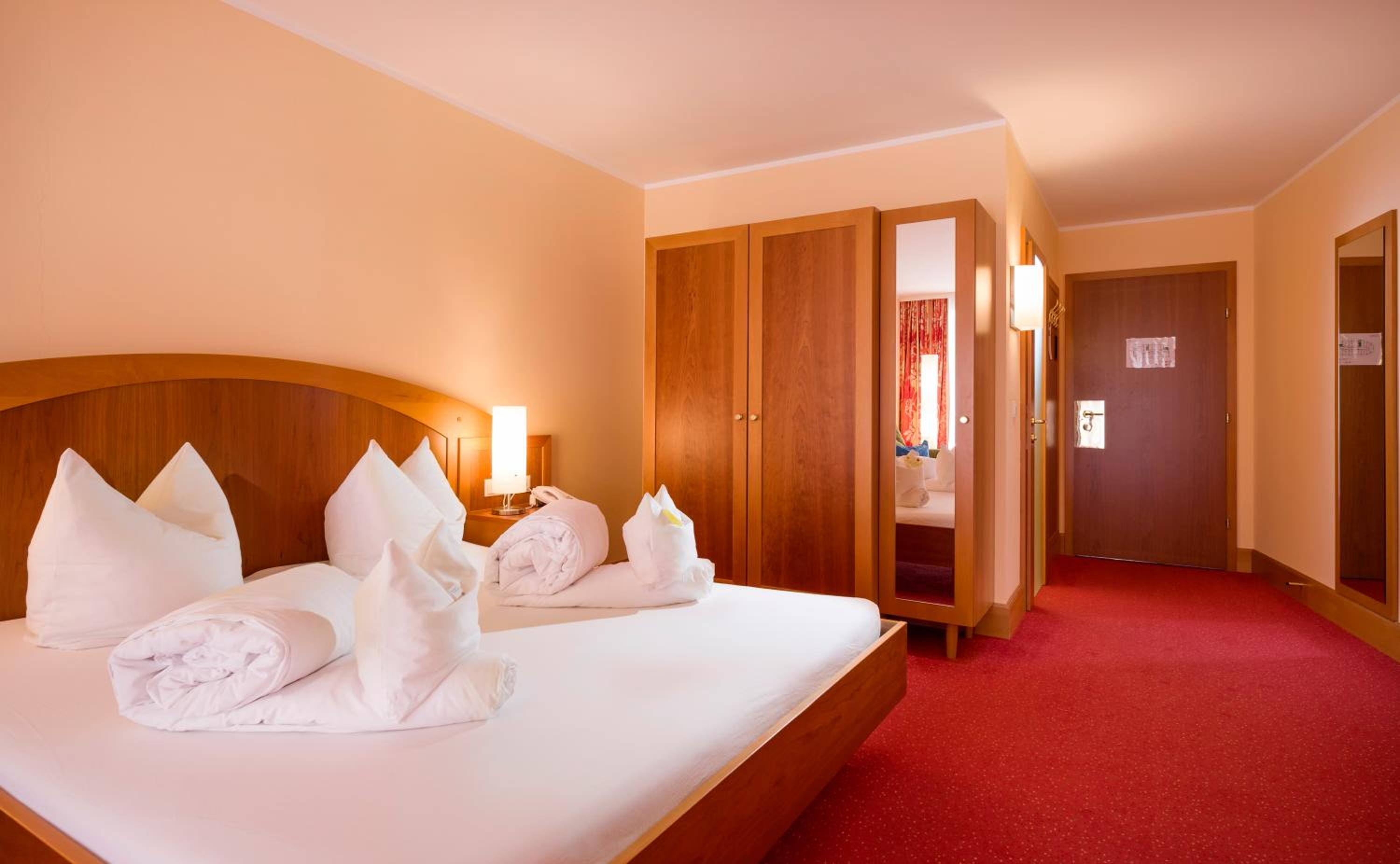 Double Room - Photo 2