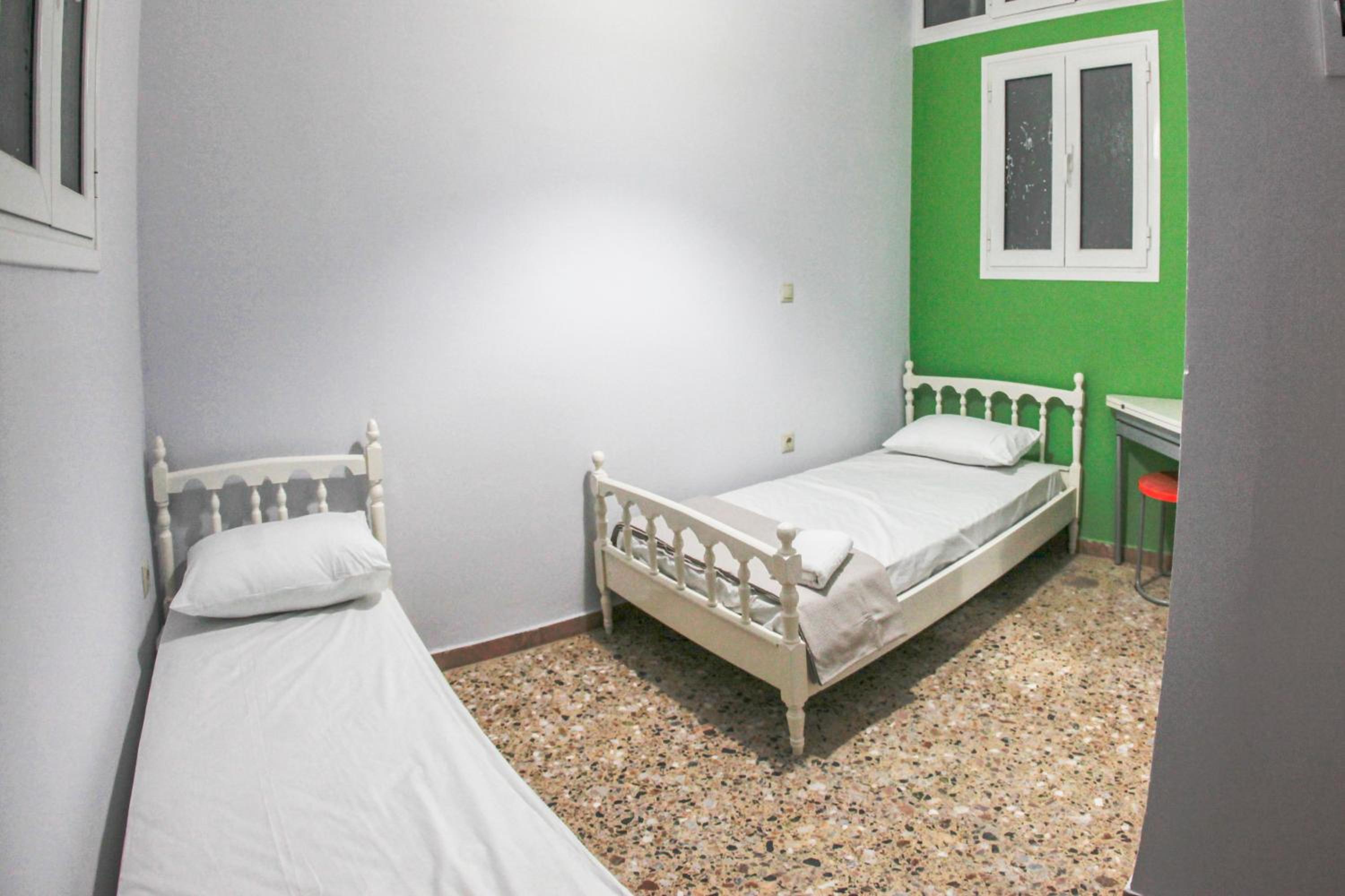 Studio Apartment with Sea View - Photo 40