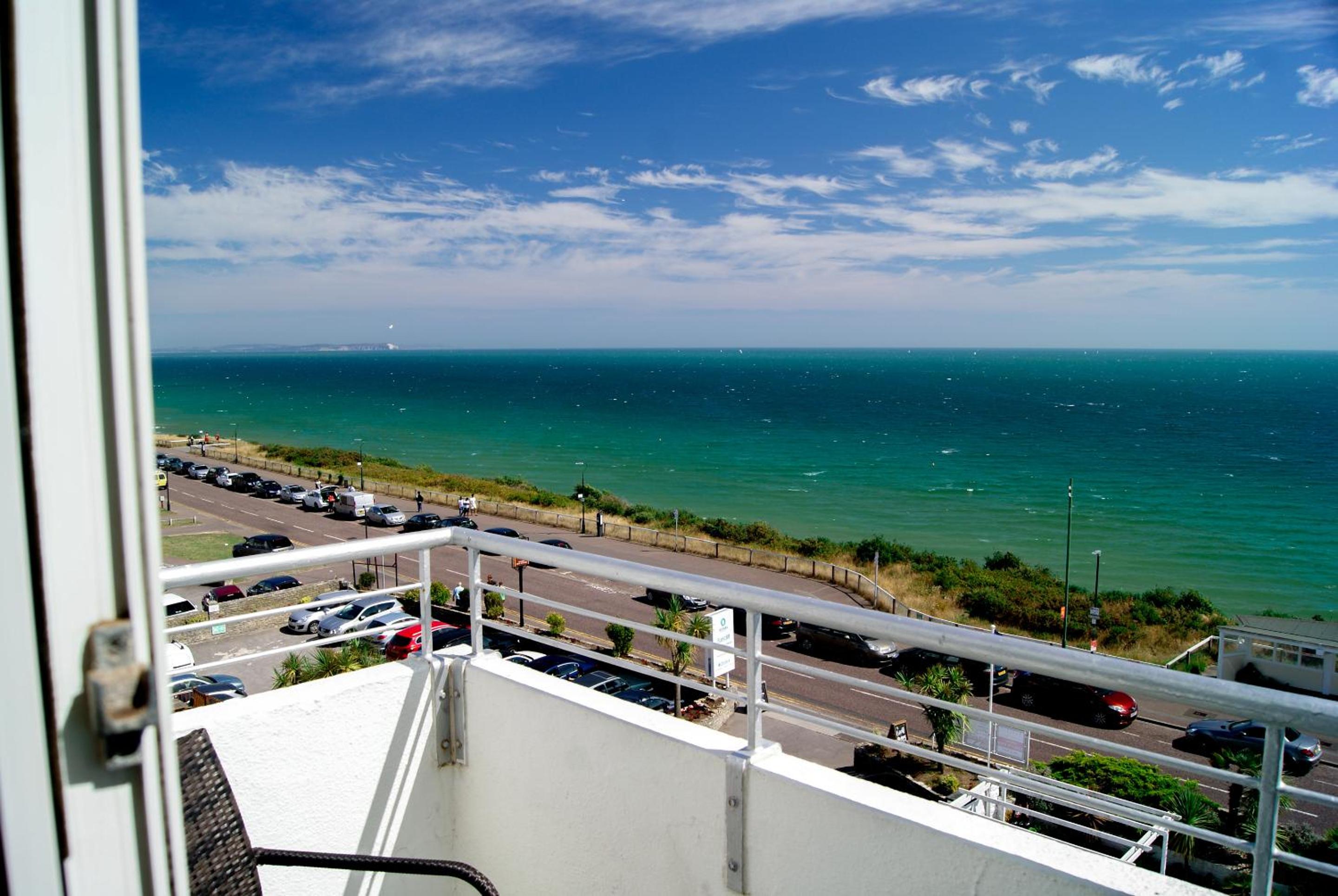 Family Room with Sea View (2 Adults + 1 Child)   - Photo 8