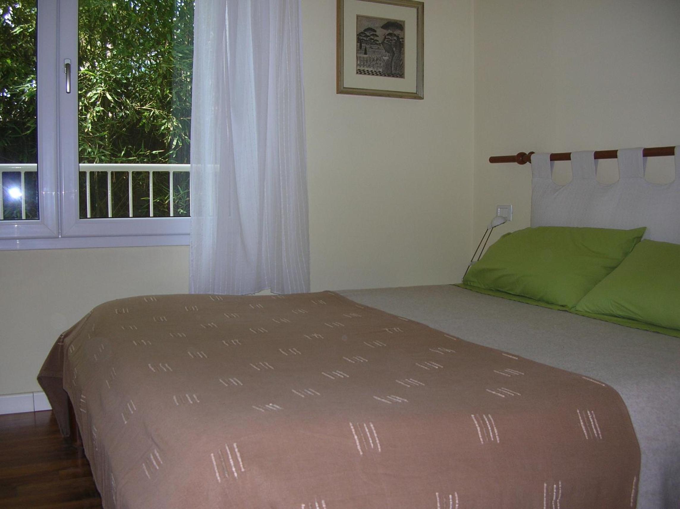 Small Double Room - Photo 1