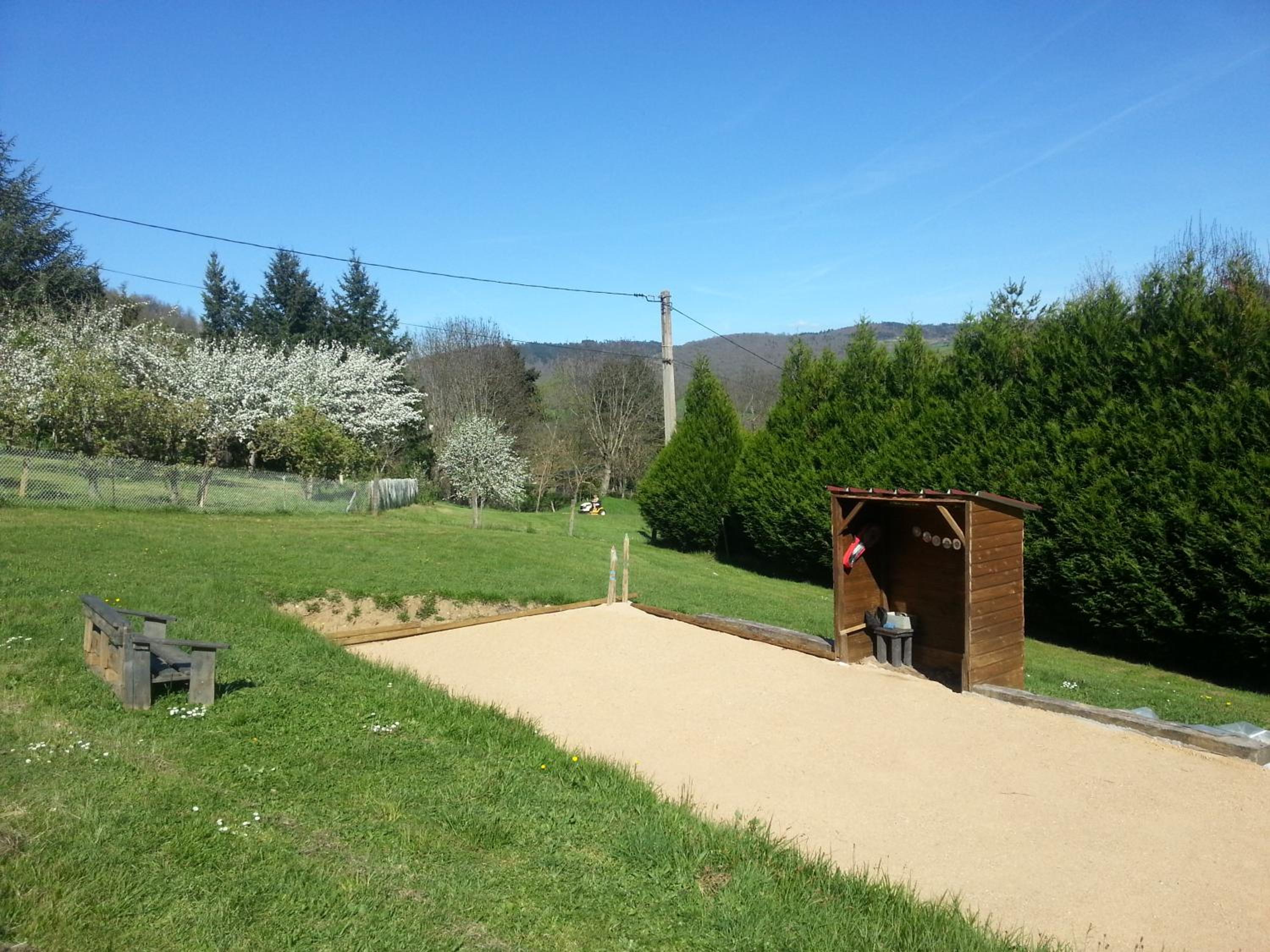 Double Room with Pool View - Photo 11