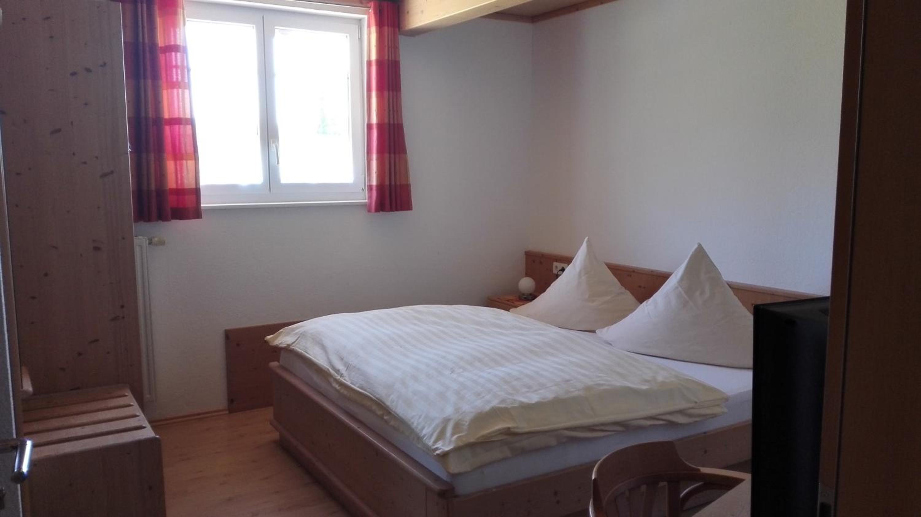 Double Room - Photo 5