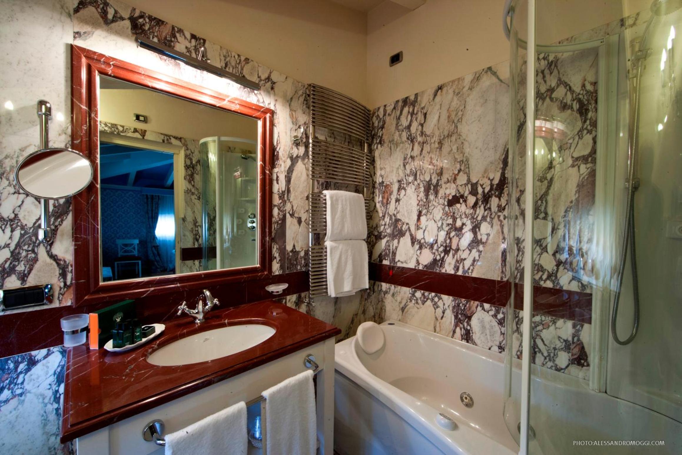 Superior Double Room - Photo 7