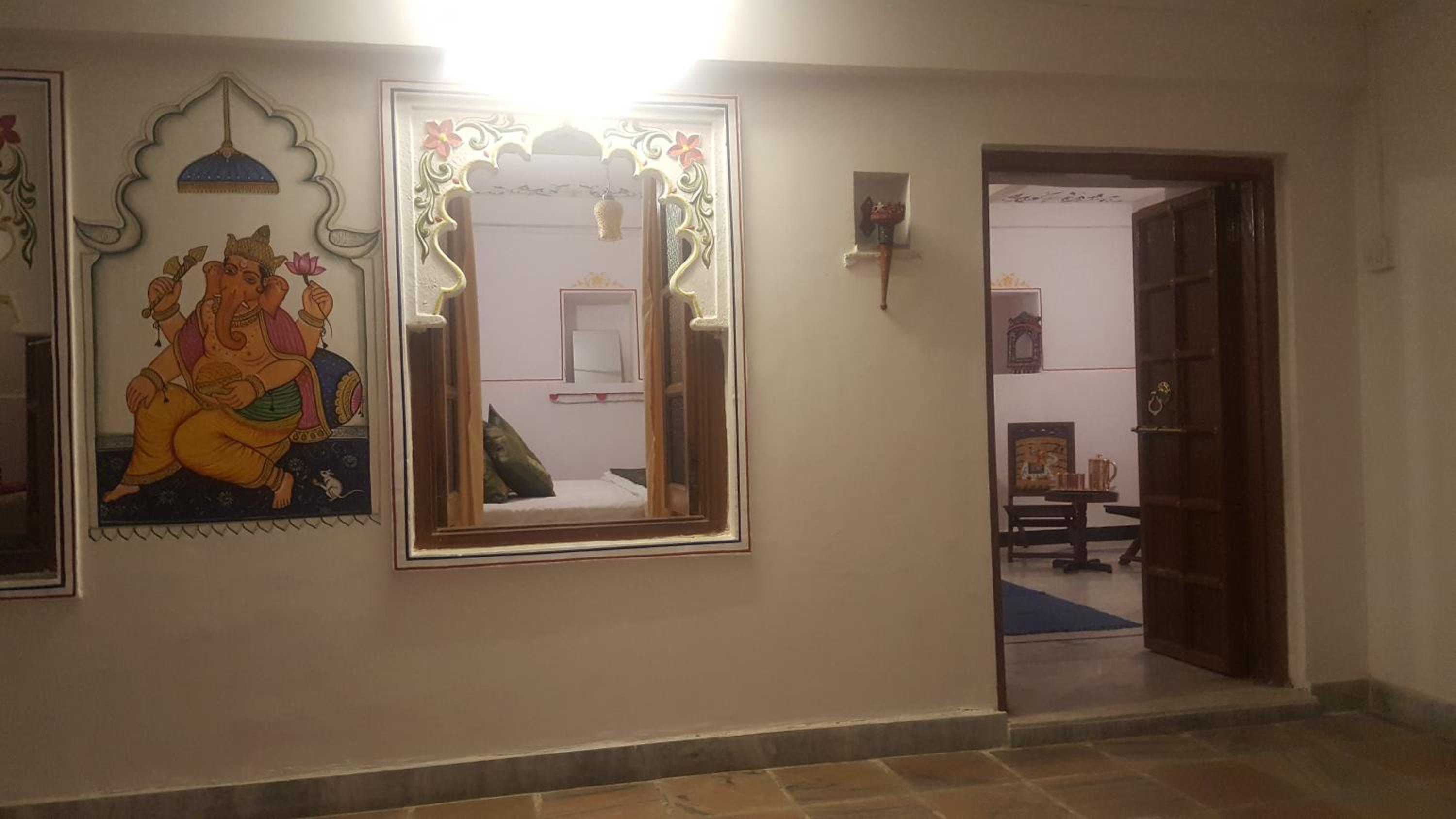 Deluxe Queen Room - Photo 2