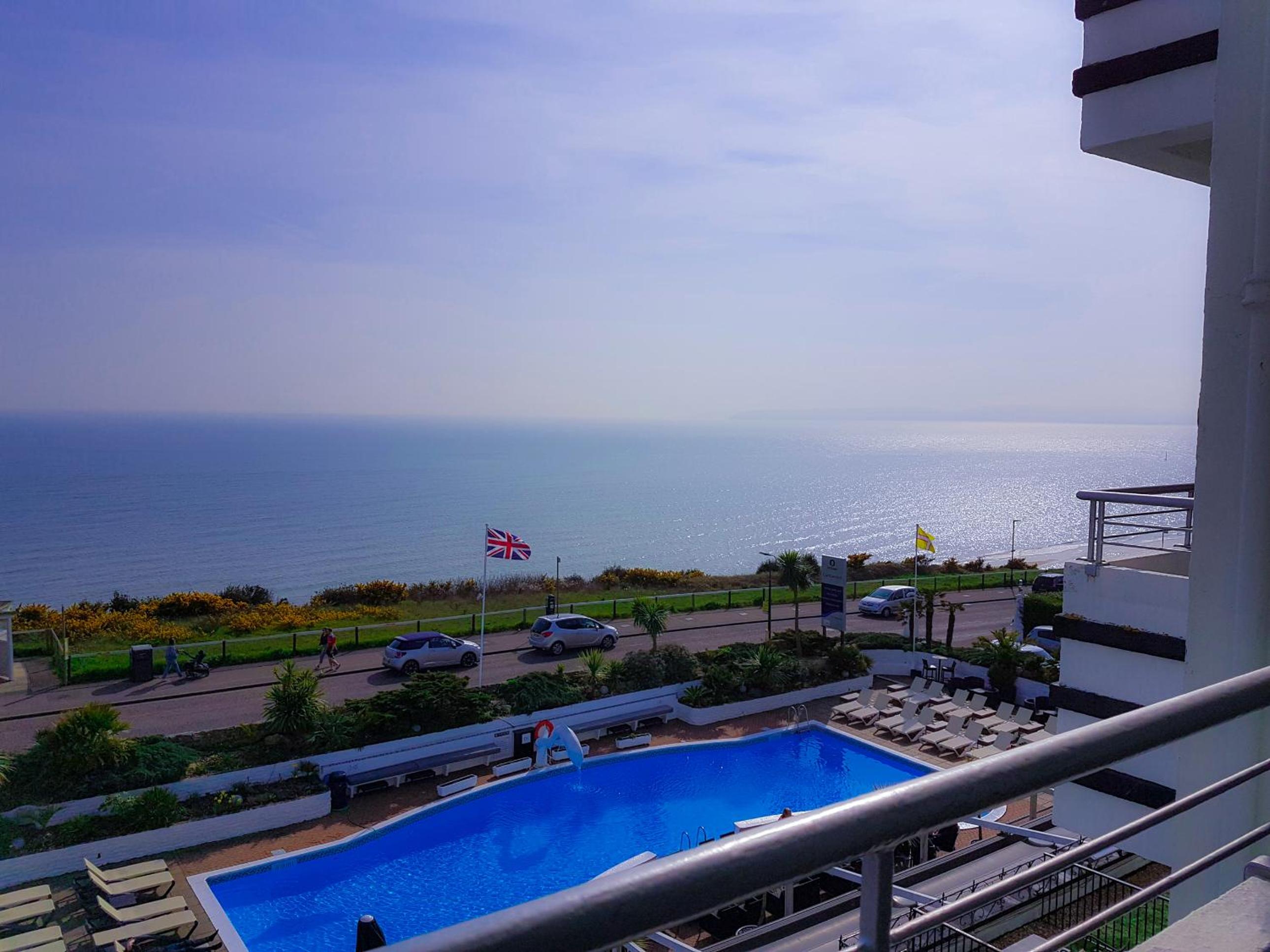 Family Room with Sea View (2 Adults + 1 Child)   - Photo 2