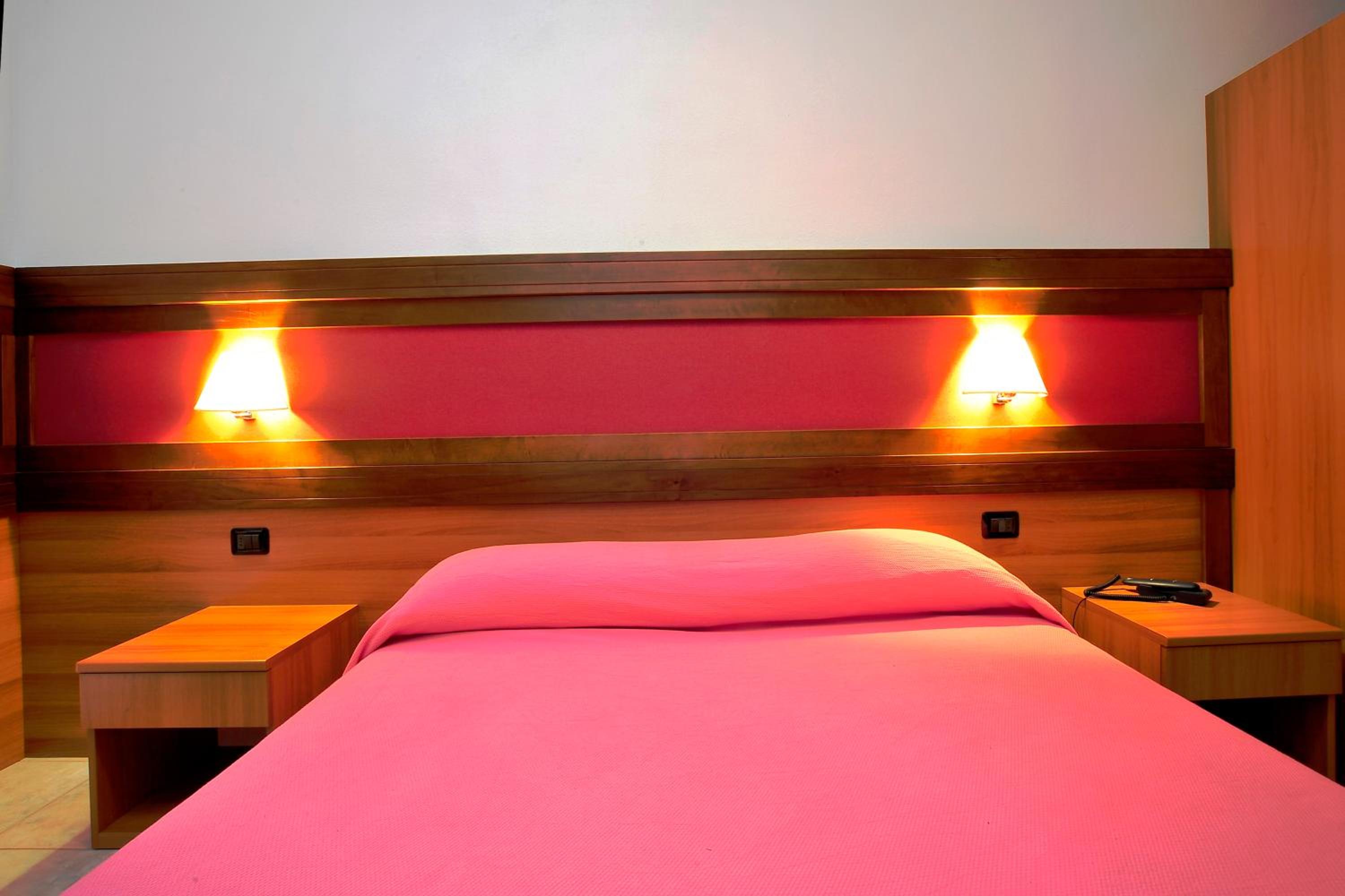 Double or Twin Room photo 2