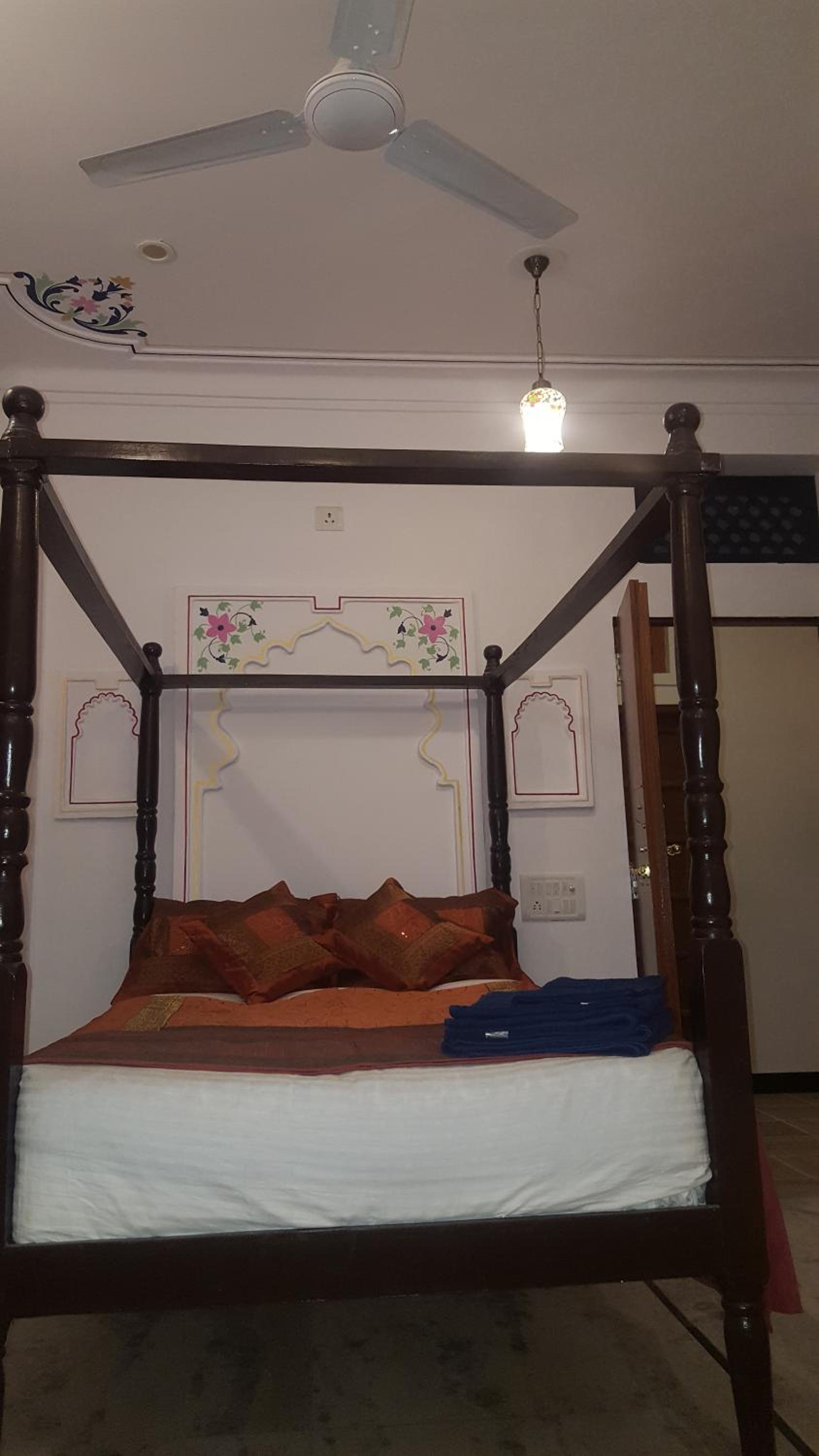 Double Room - Photo 7