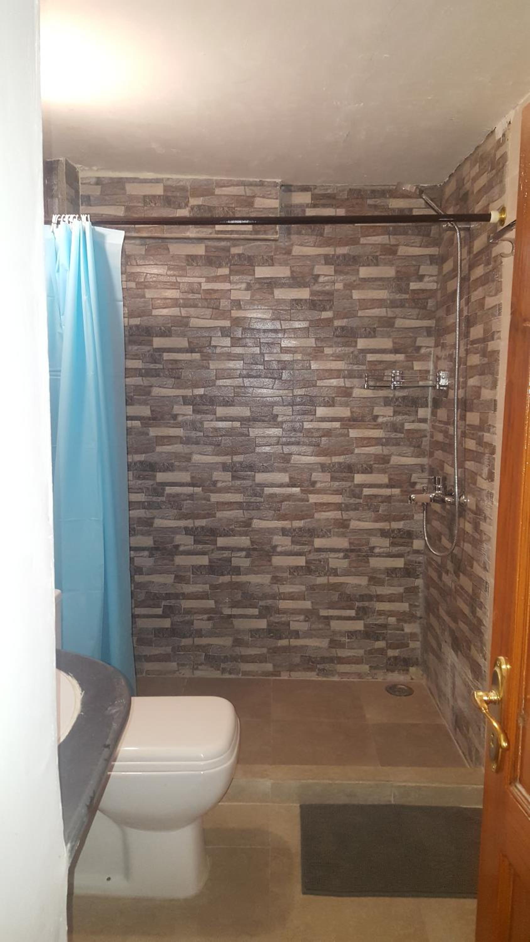 Deluxe Queen Room - Photo 4