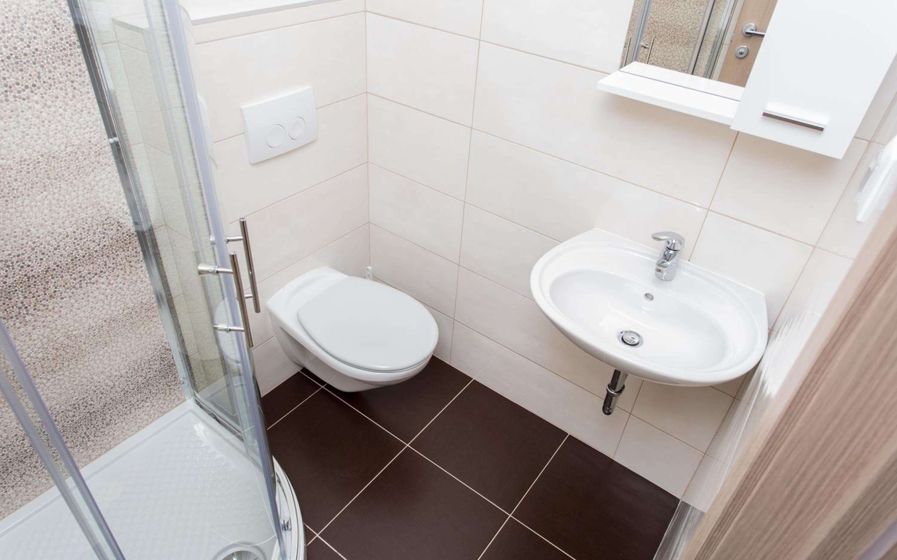 Studio Apartment - Photo 9