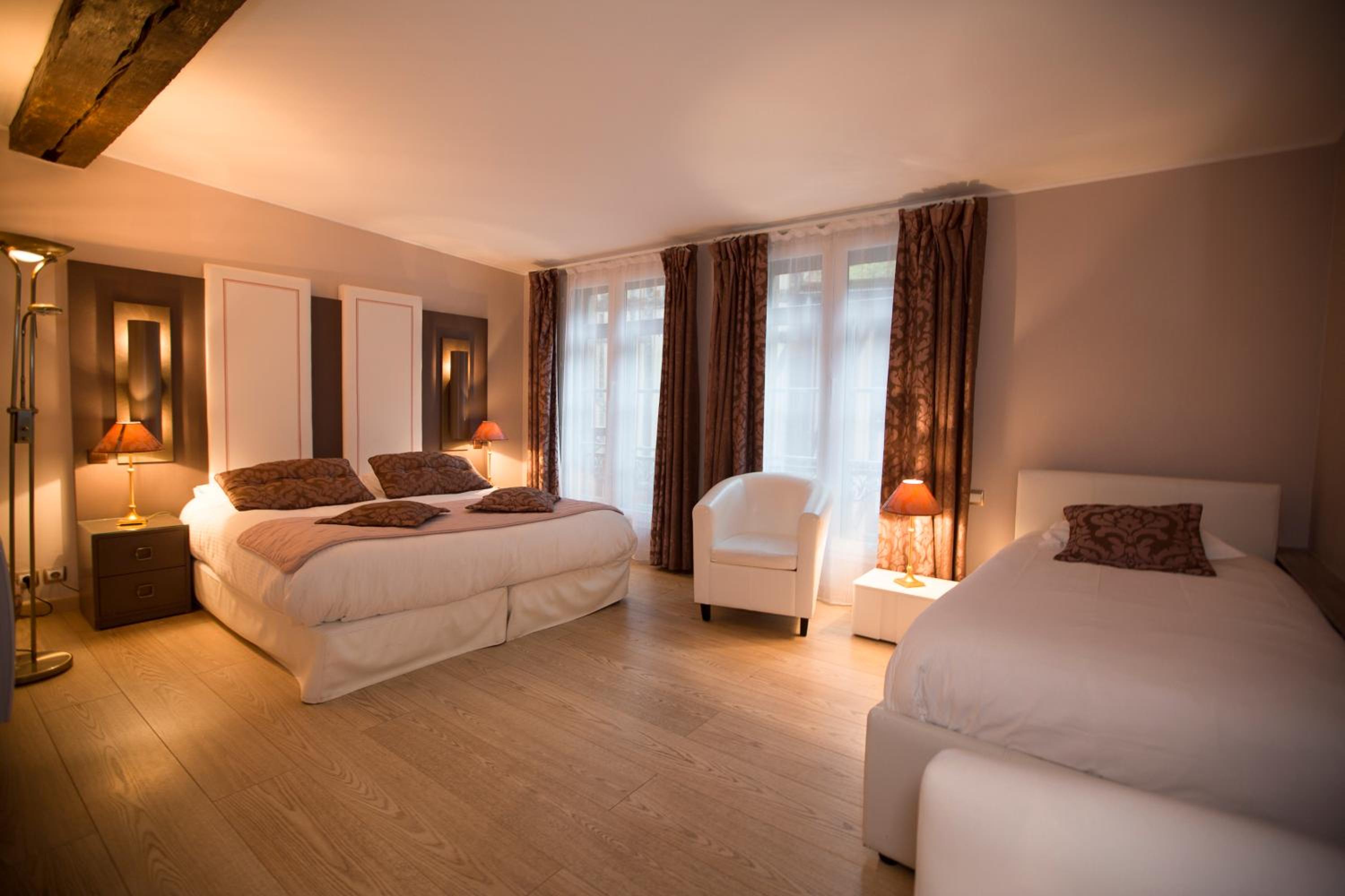 Luxe Room - Photo 8