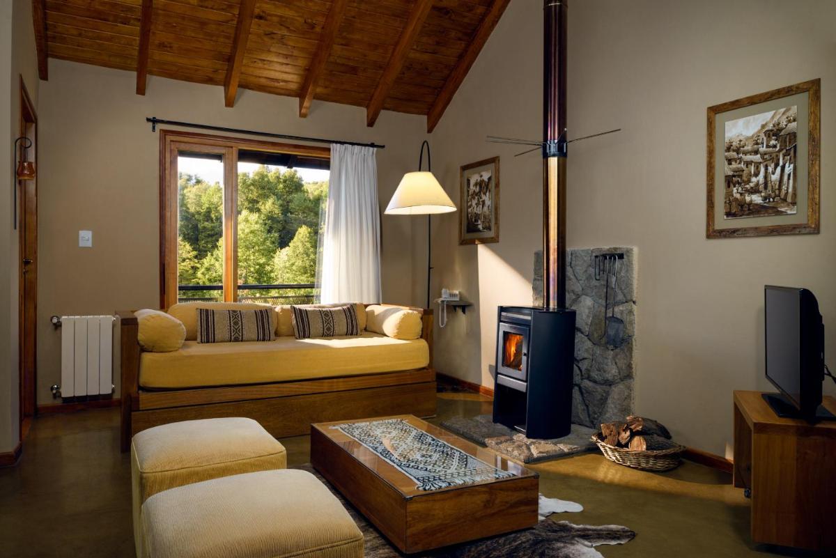 Two-Bedroom Bungalow photo 1