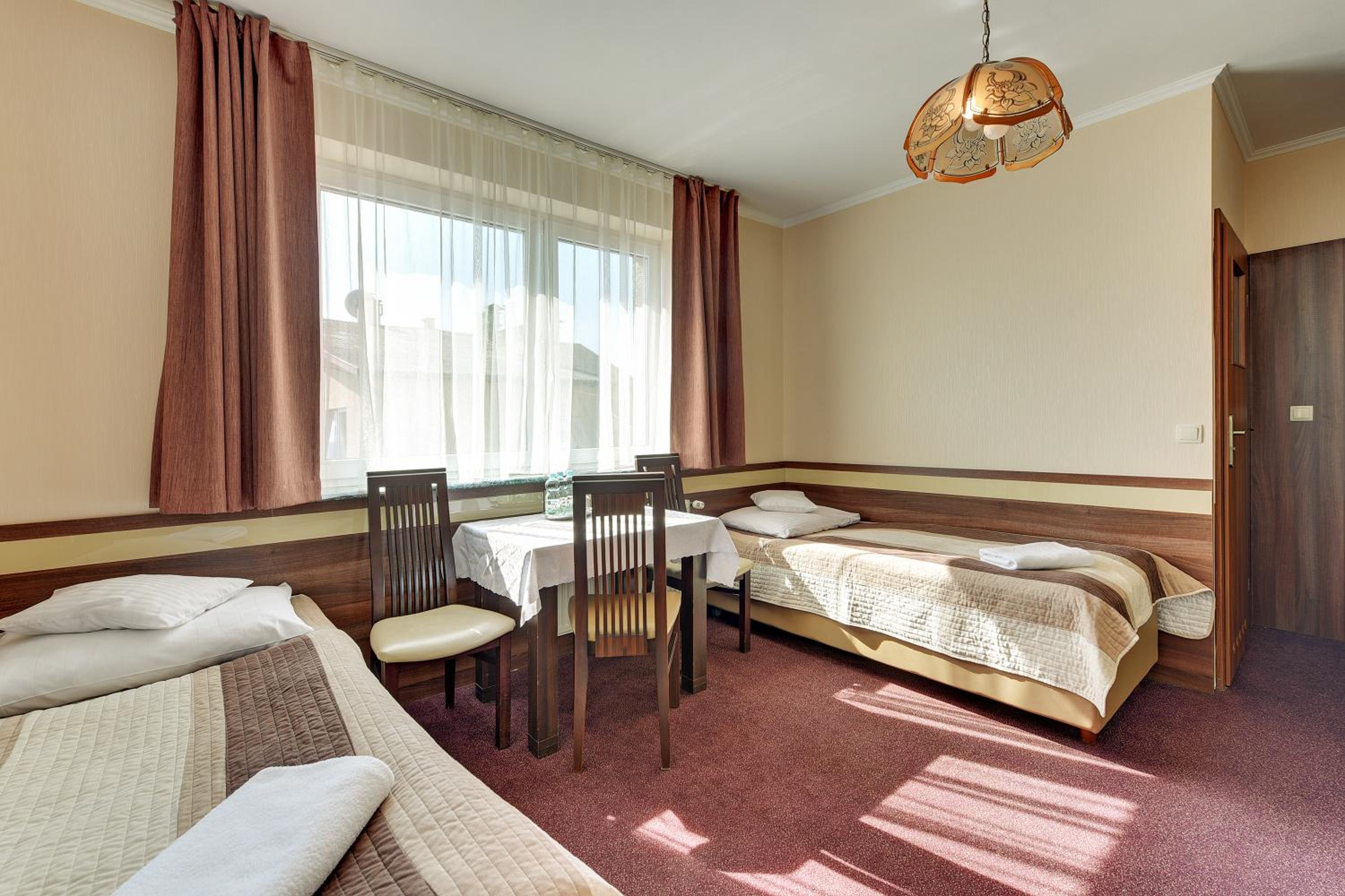 Triple Room - Photo 8