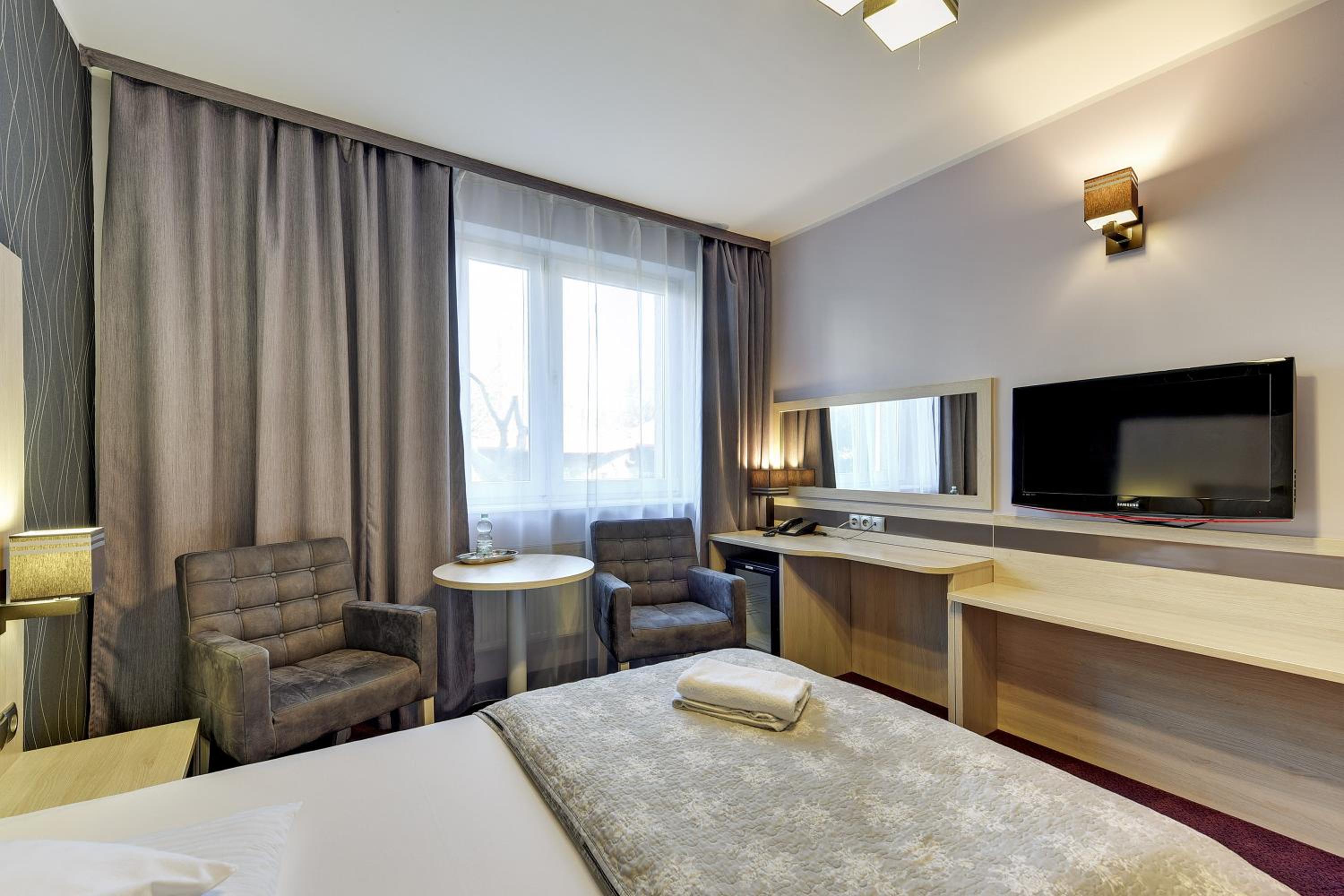 Standard Queen Room - Photo 3