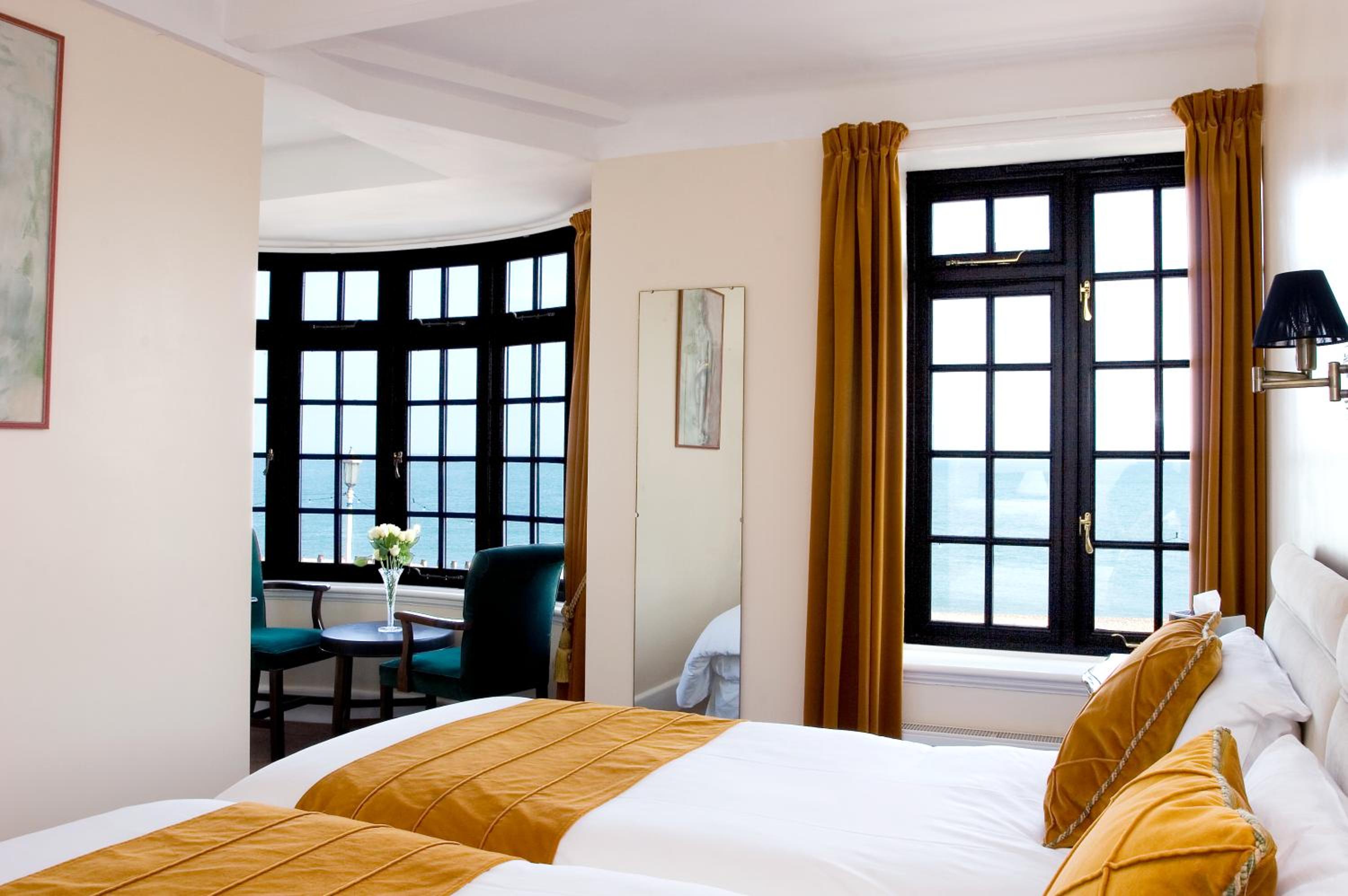 Sea-View Twin Room