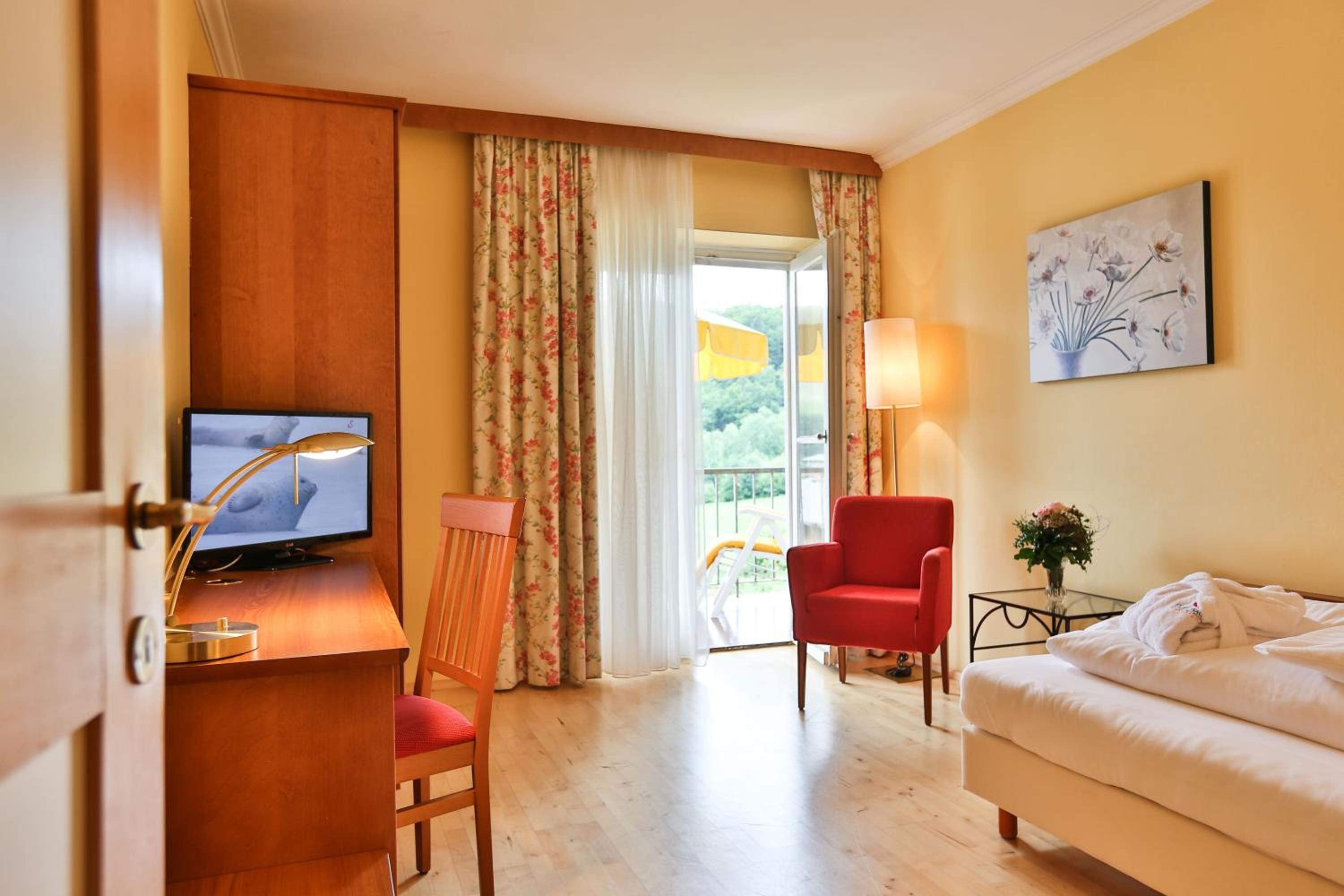 Standard Single Room